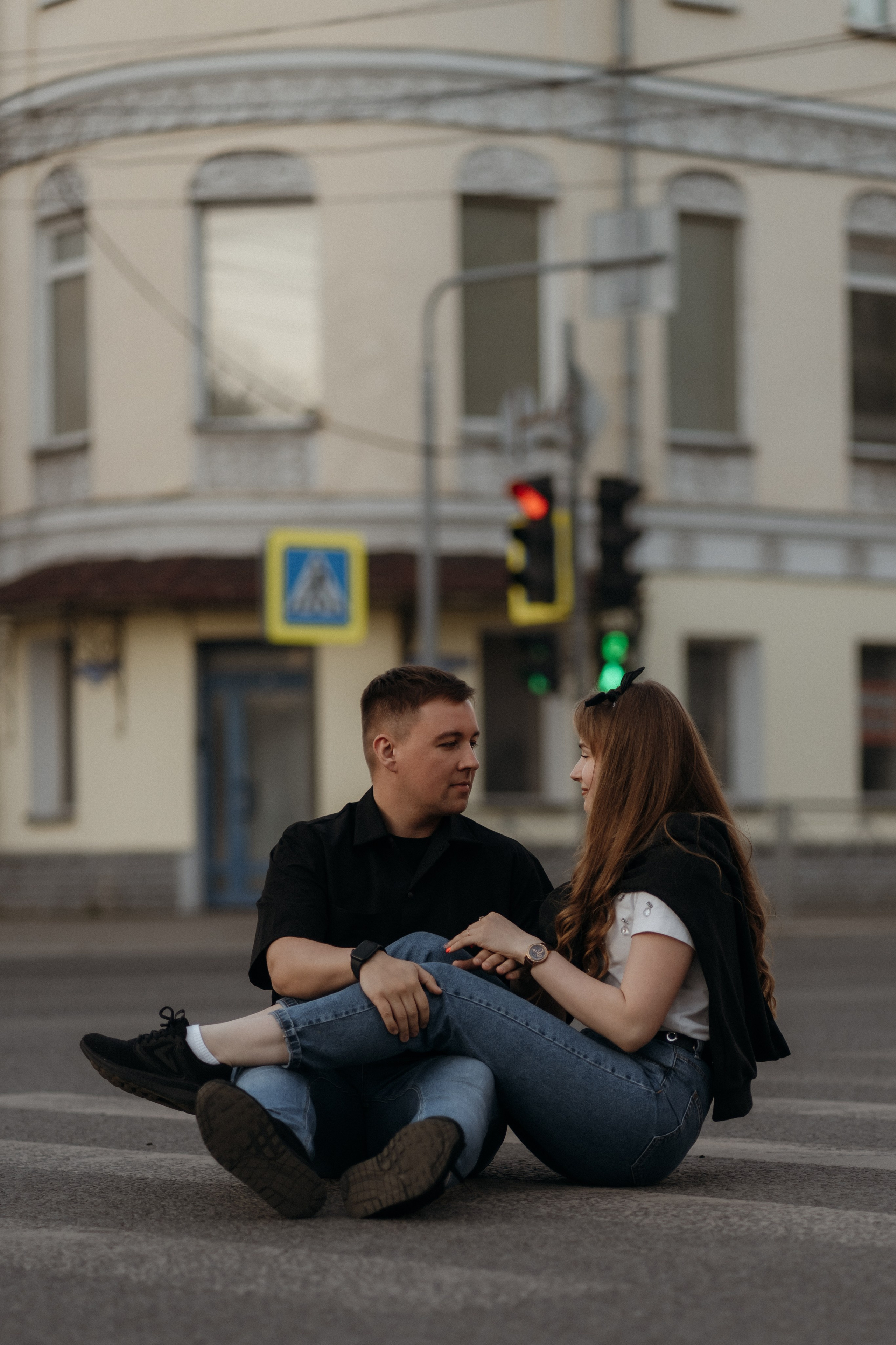 Парная уличная фотосессия в Архангельске. Портретный и свадебный фотограф в Архангельске Елизавета Стрекаловская