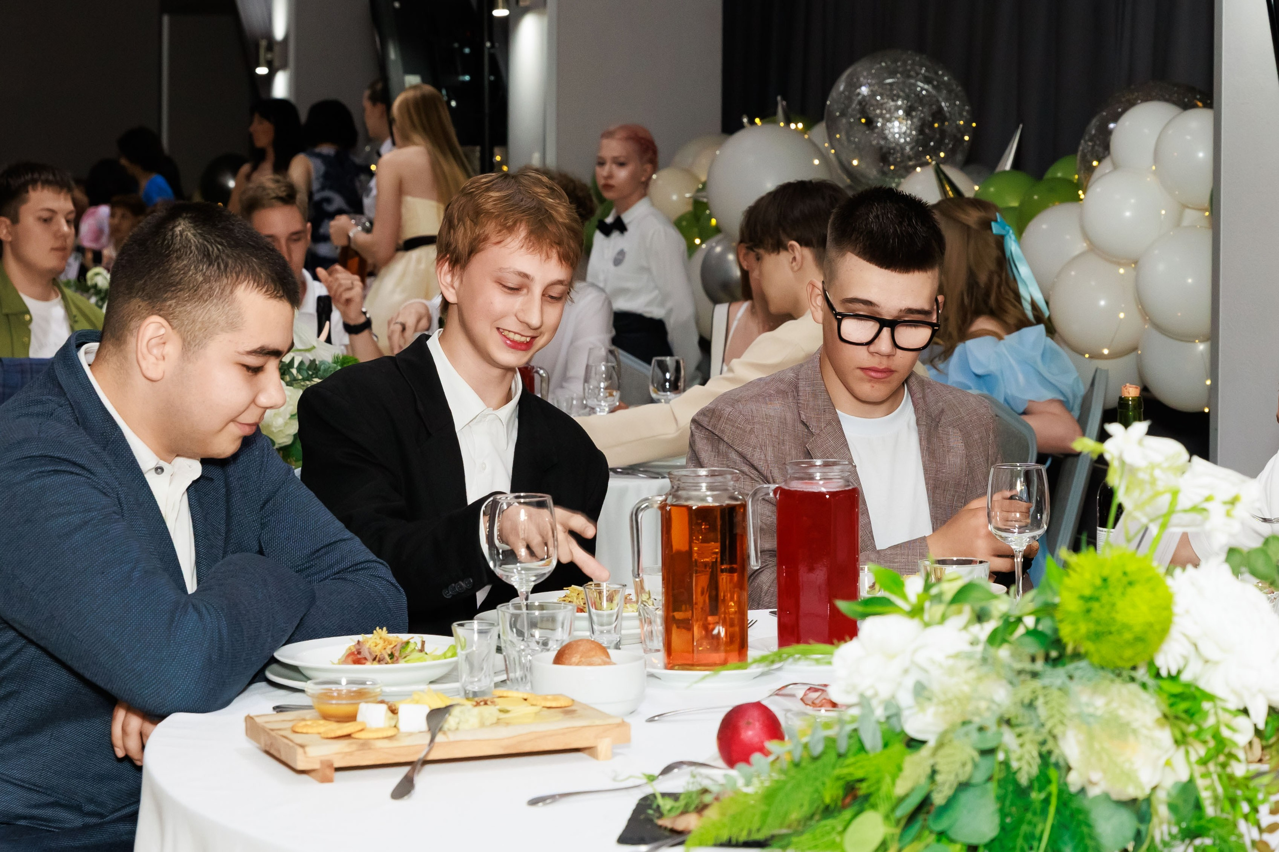 Выпускной 11 классов. Фотограф Новосибирск — Наталья Гресь