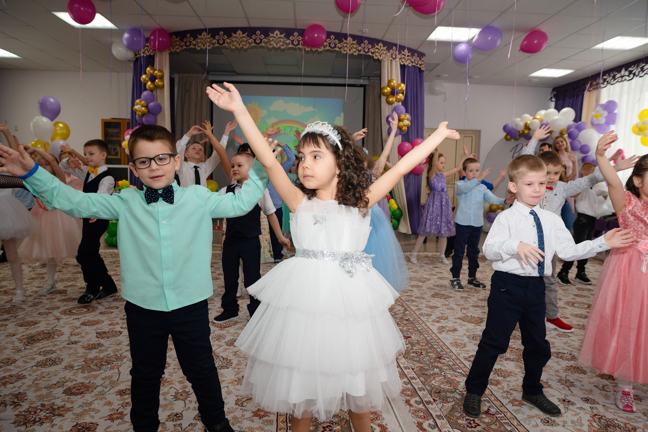 выпускные альбомы Сургут и Нефтеюганск