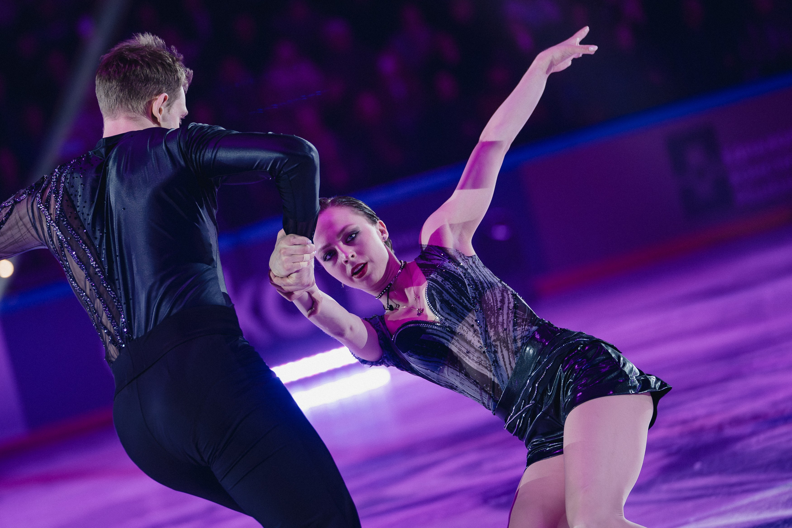 Шоу Этери Тутберидзе в Новосибирске. Воробьева Ксения — Спортивный и танцевальный фотограф Новосибирск