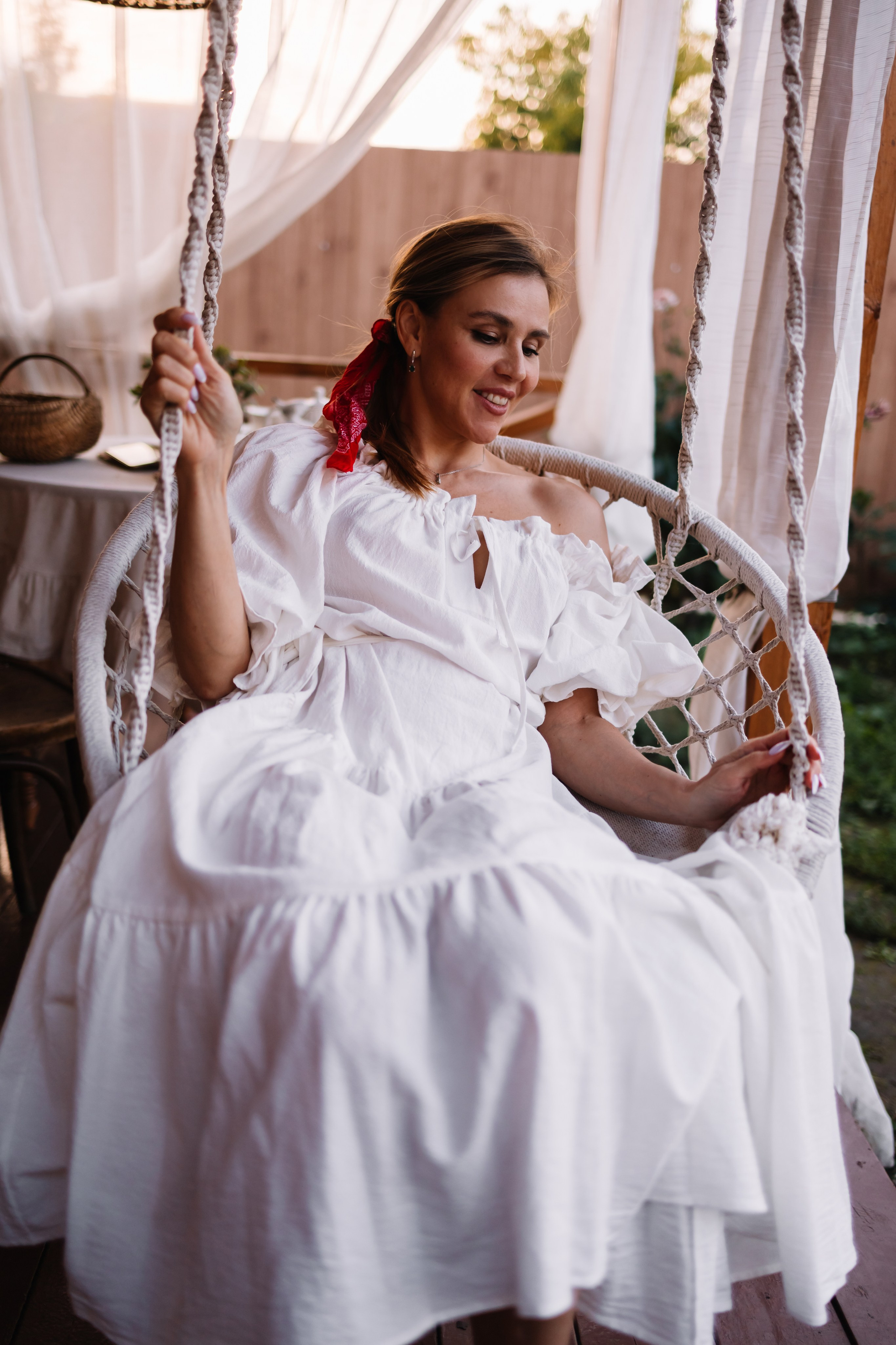 алёна малахова фотограф новосибирск семейный детский домашняя фотосессия в новосибирске день рождения репортажная съёмка фотосессия с лошадьми на конюшне деревня алтай  на природе фотосессия в детском саду мама и сын предложение руки и сердца идея  помолвка фотосессия берег закат детский день рождения годик торт аниматор лофт игровая продолжение следует prodoljenie_sleduet_  корпоратив тимбилдинг первоклашка линейка  контент  бизнес портрет оперный новат франция берет весна девушка мама и дочь мать и дитя