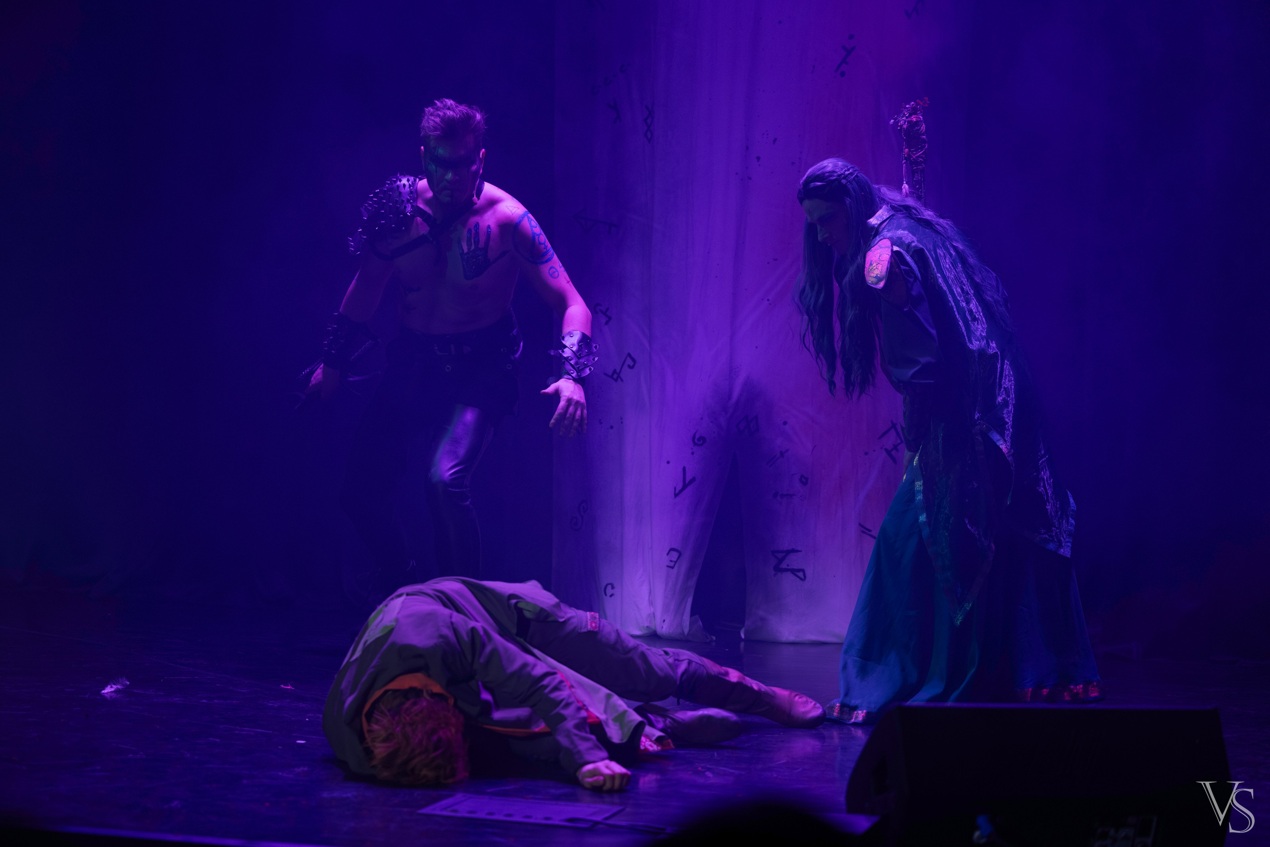 Книга стихий 25.01. Фотограф Виктор Степанов