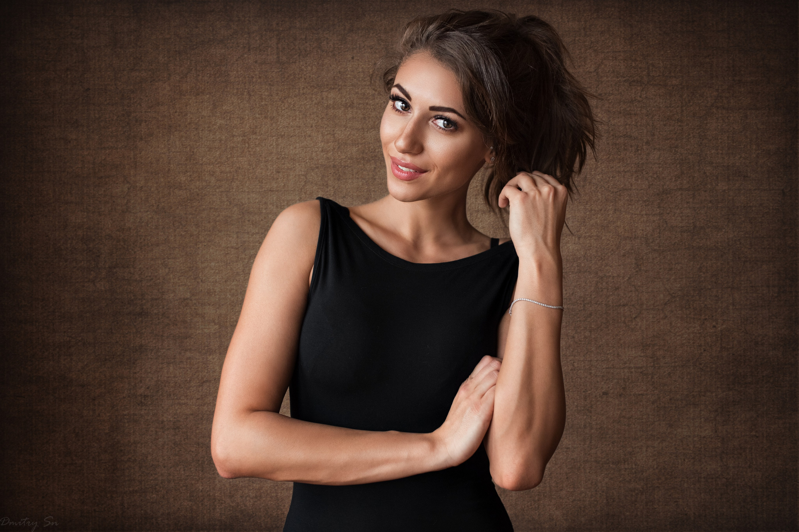 Фотосет у окна с Дарьей для «себя»