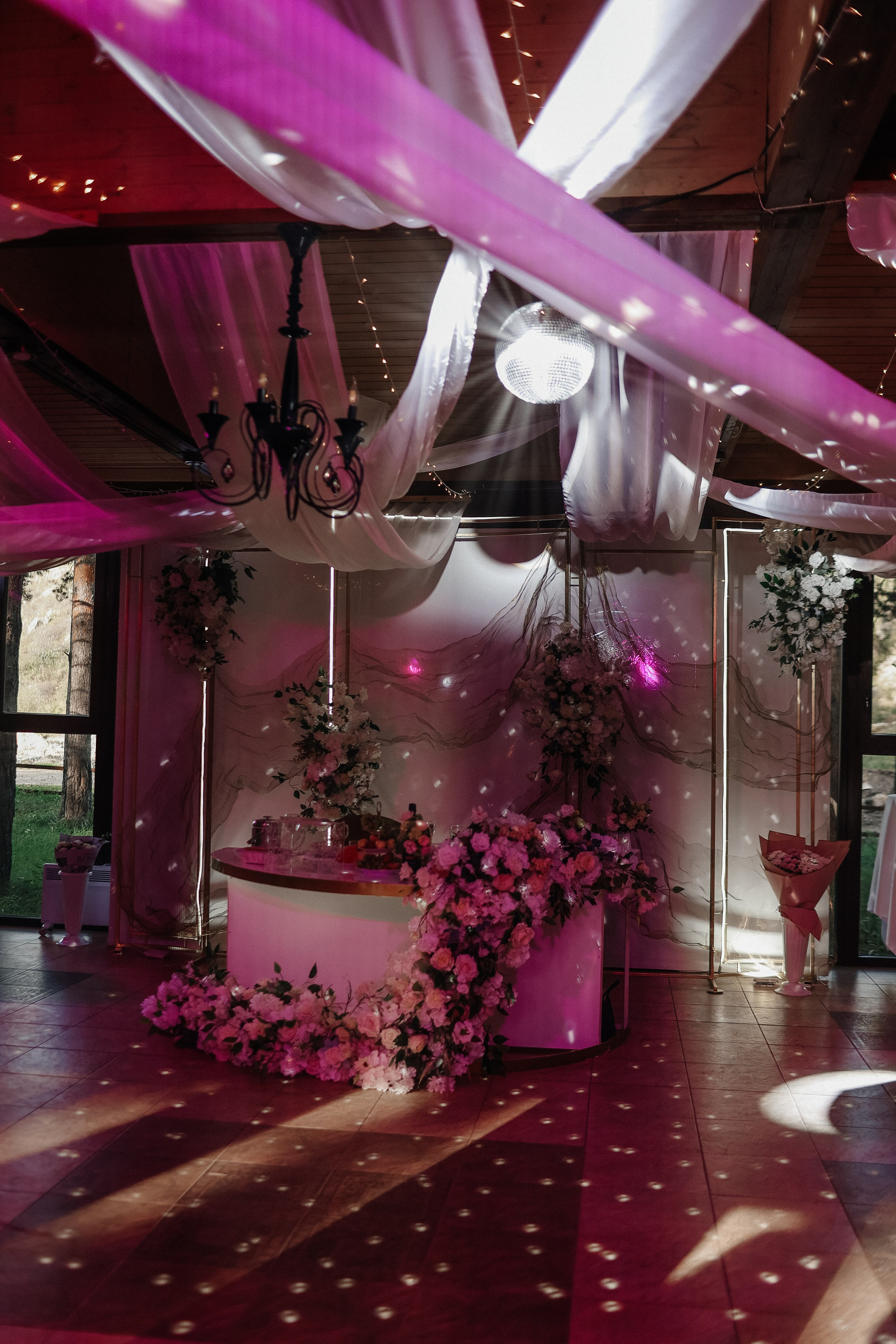 ЮРИЙ&ВАЛЕРИЯ. Фотограф Константин Неретин Магнитогорск, Челябинск, Екатеринбург, Москва, Питер, Тюмень