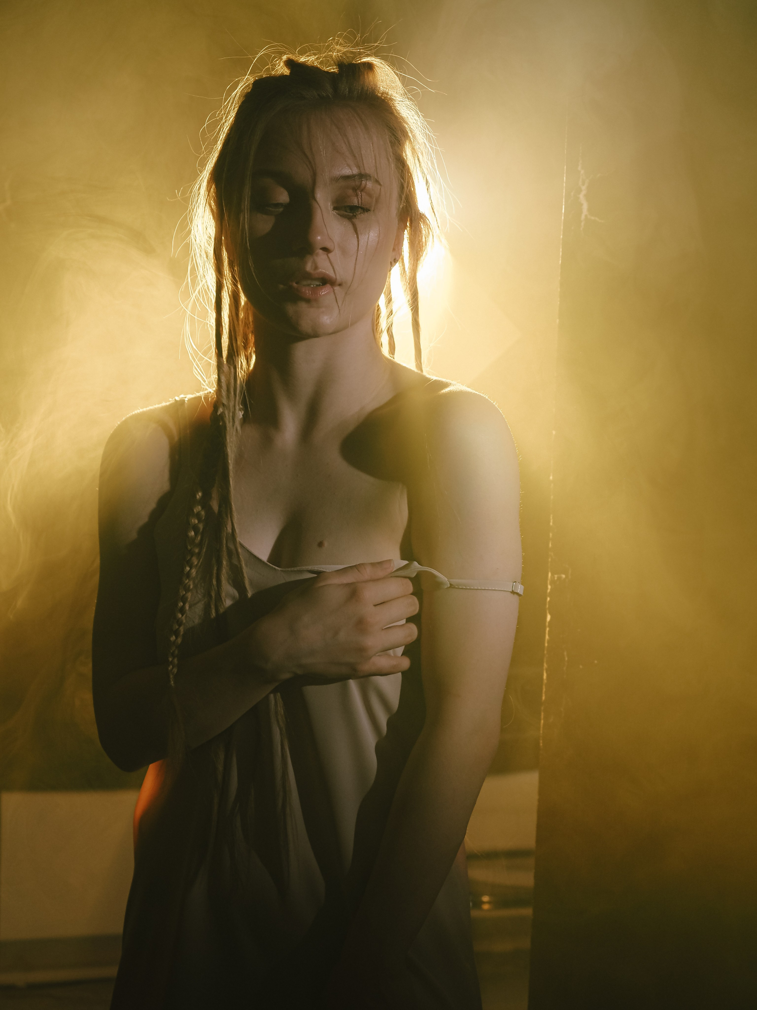 Студийный свет — дым. Фотограф Рязань. Семейный Свадебный фотограф