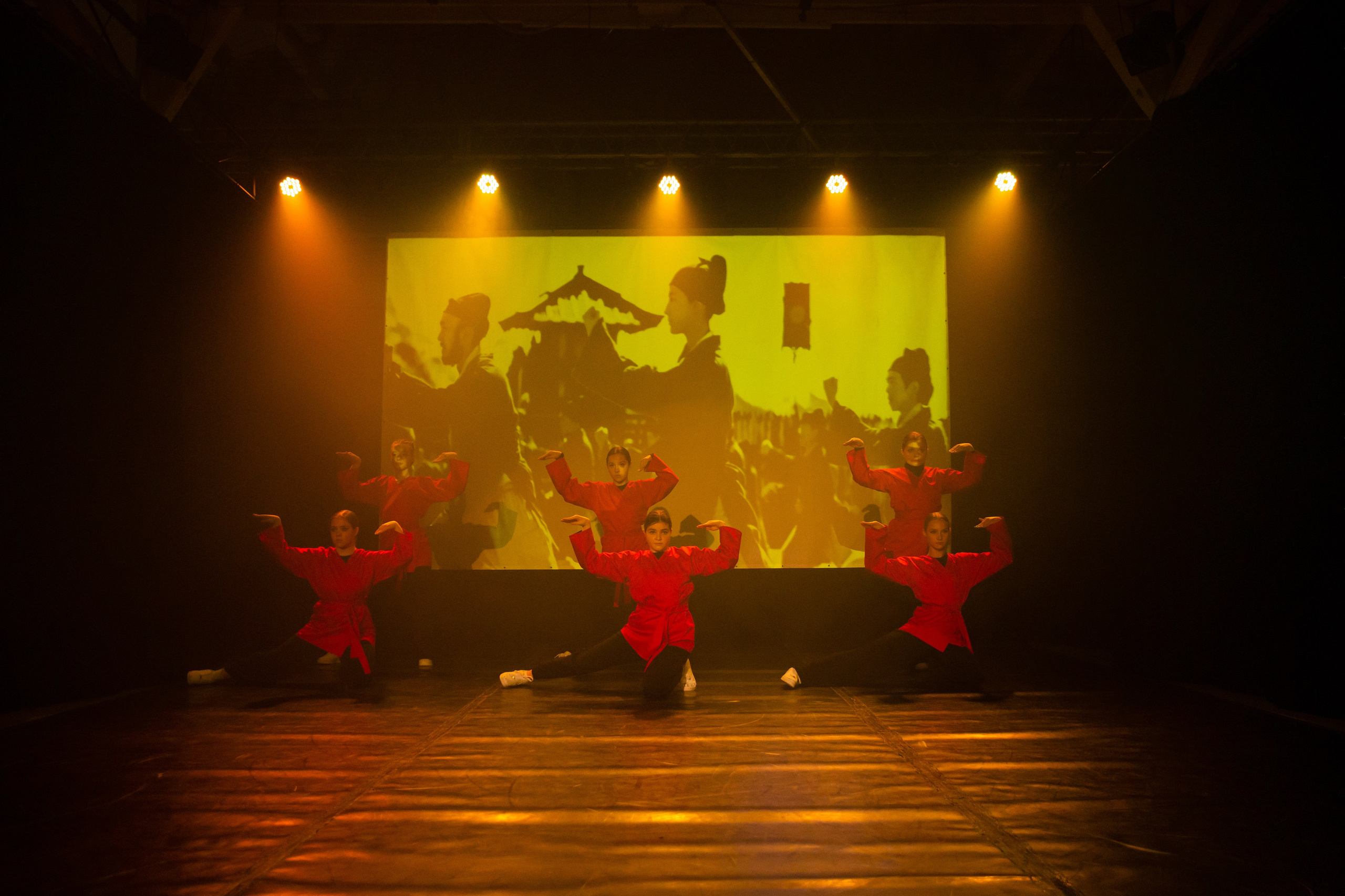 Детский танцевальный спектакль. Фотограф в Санкт-Петербурге