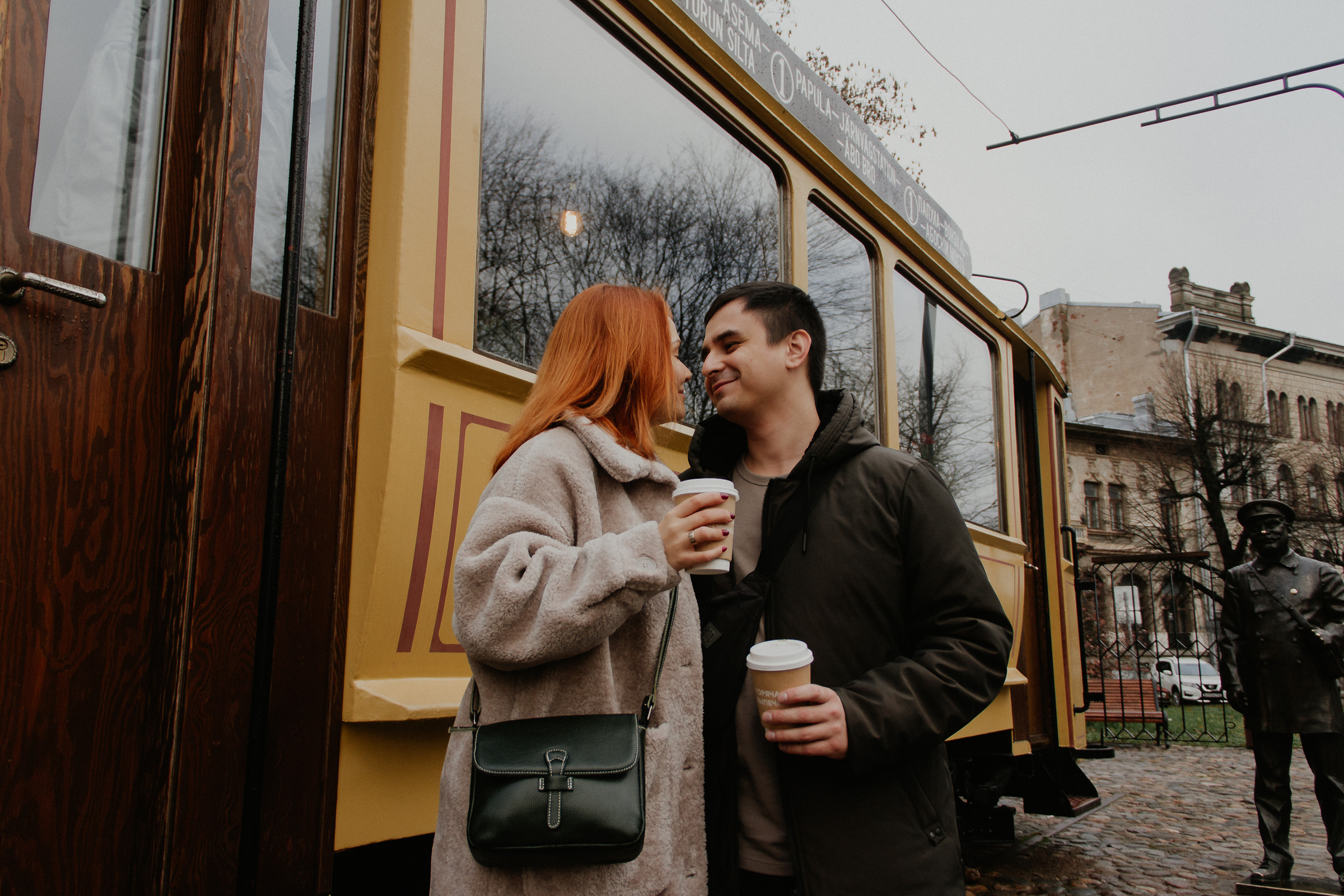 Съёмка в честь годовщины для Насти и Ильи. Фотограф в Санкт-Петербурге Полина Кондратьева