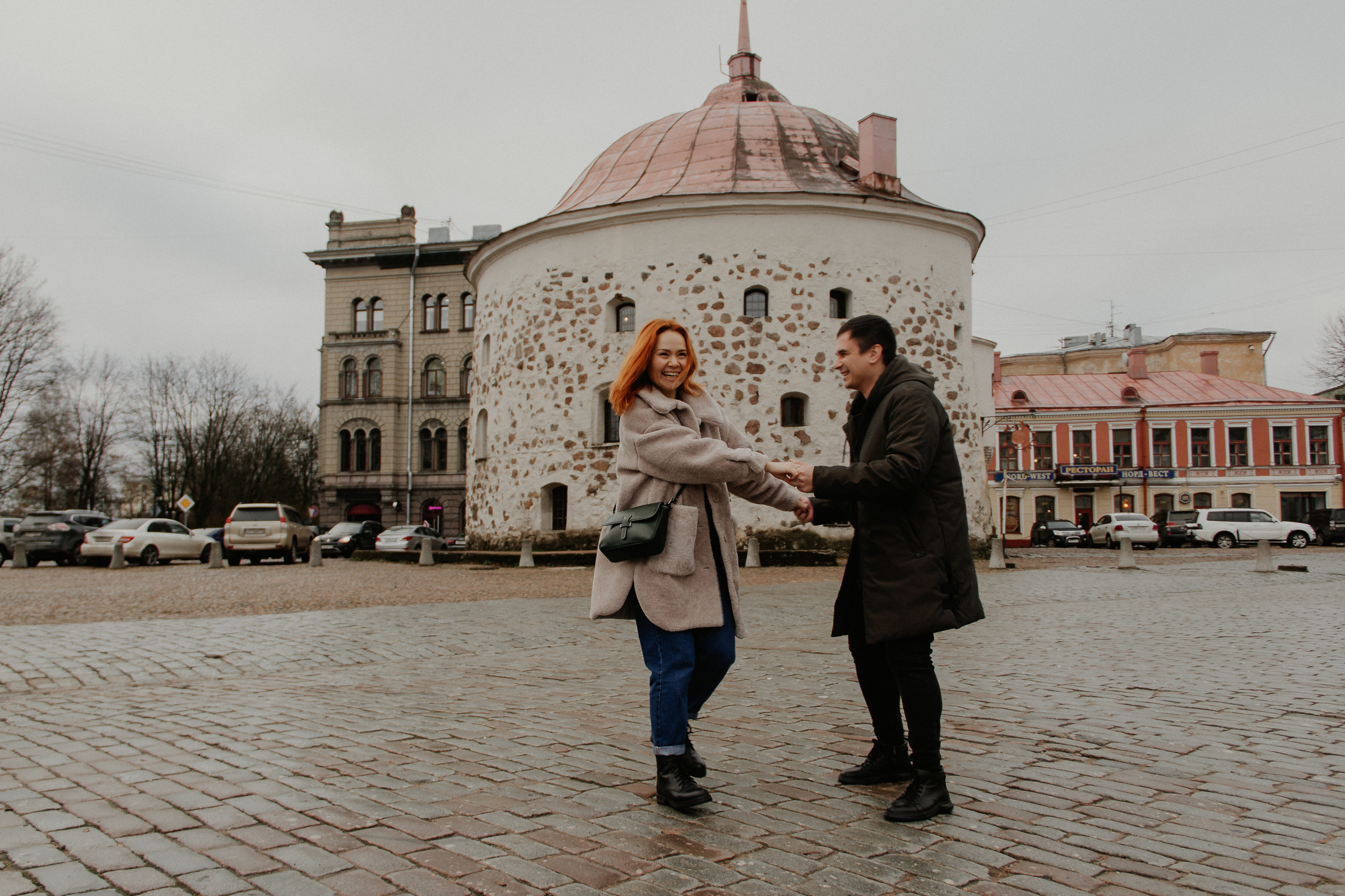 Съёмка в честь годовщины для Насти и Ильи. Фотограф в Санкт-Петербурге Полина Кондратьева