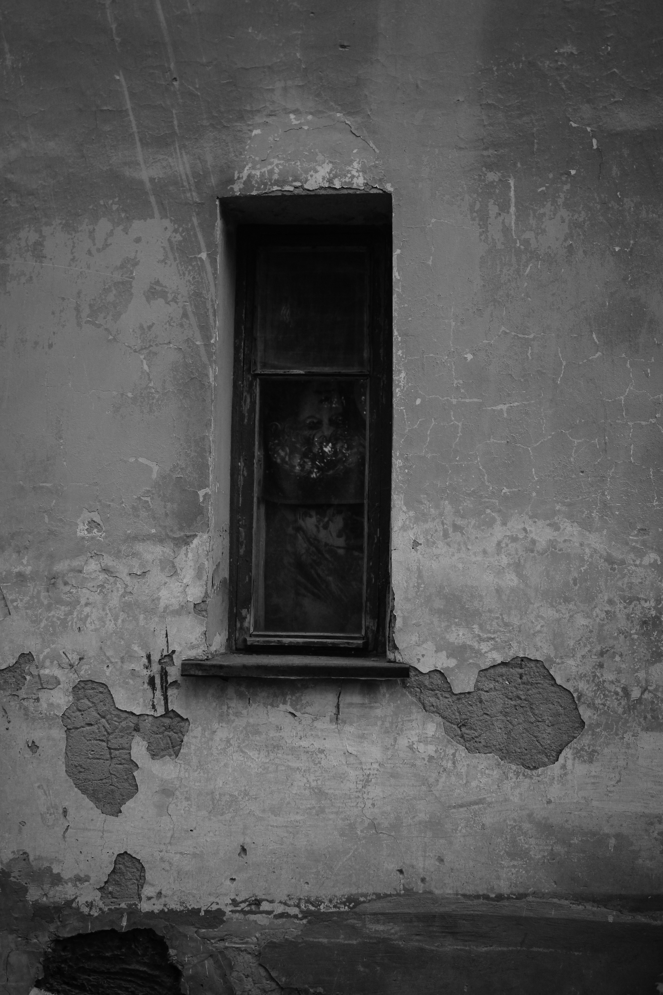 Здесь еще живут. Больше не греет