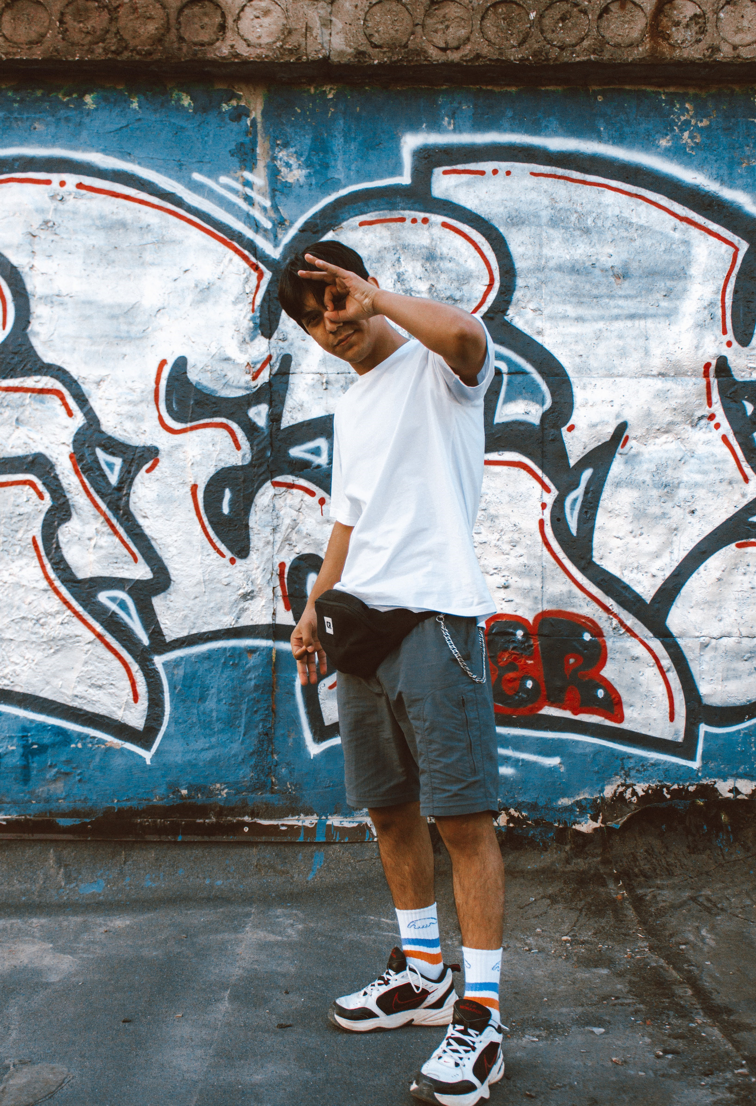 Ты — лицо своего города. Больше не греет