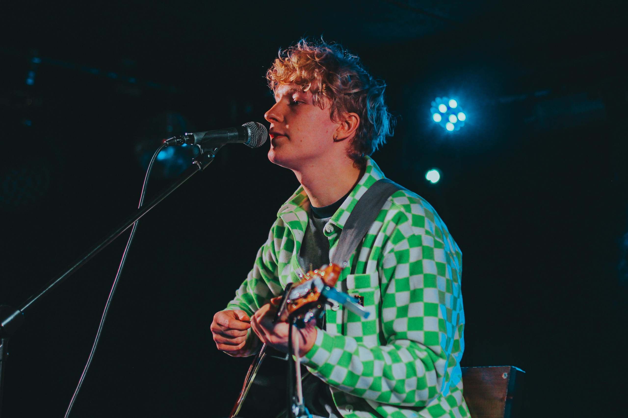 КВАРТИРНИКИ. Больше не греет