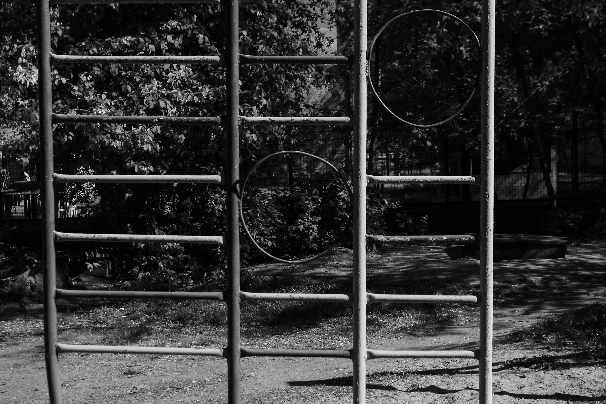 Здесь еще живут. Больше не греет