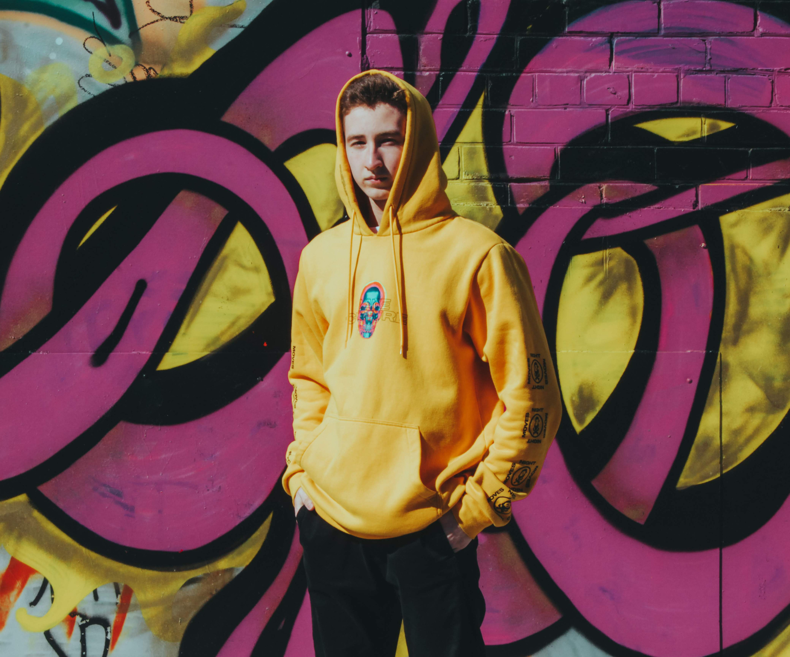 Ты — лицо своего города. Больше не греет