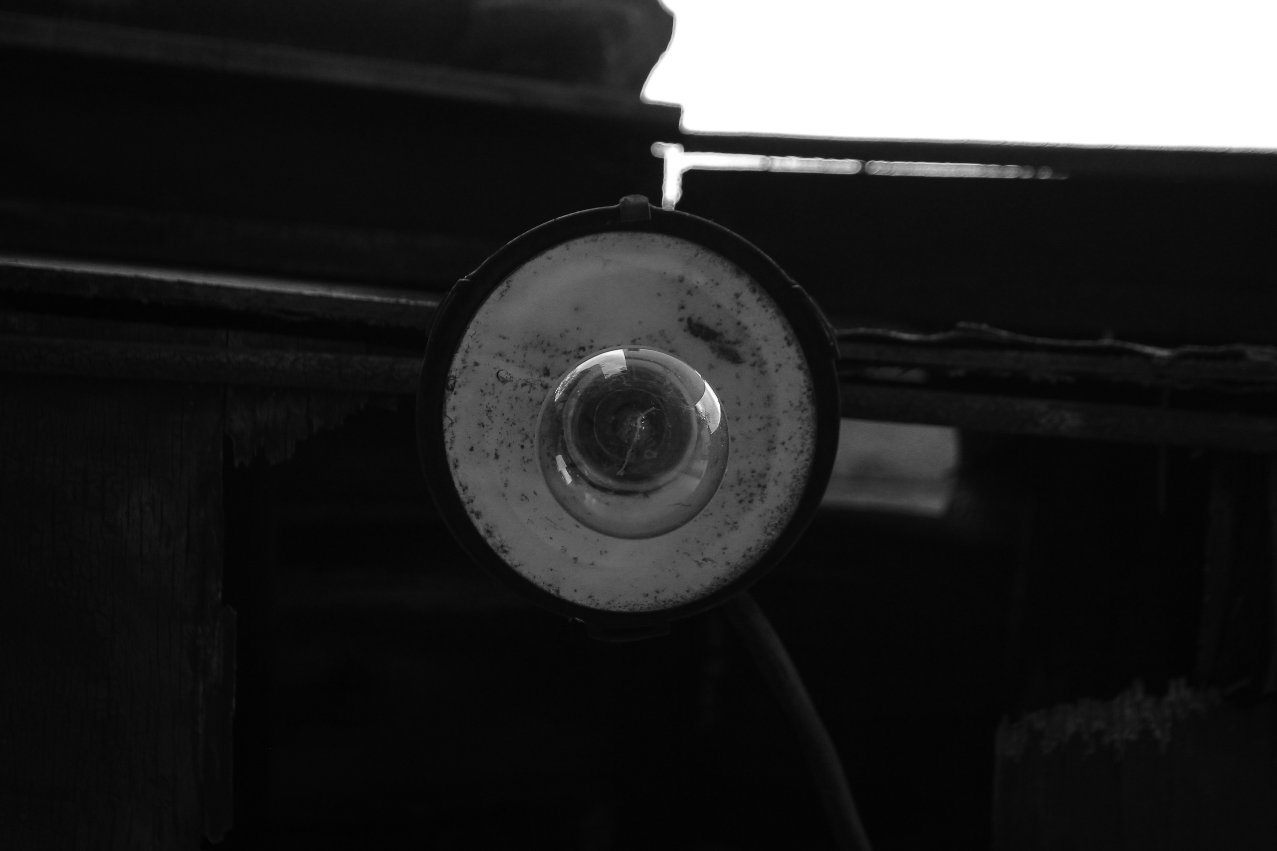 Здесь еще живут. Больше не греет