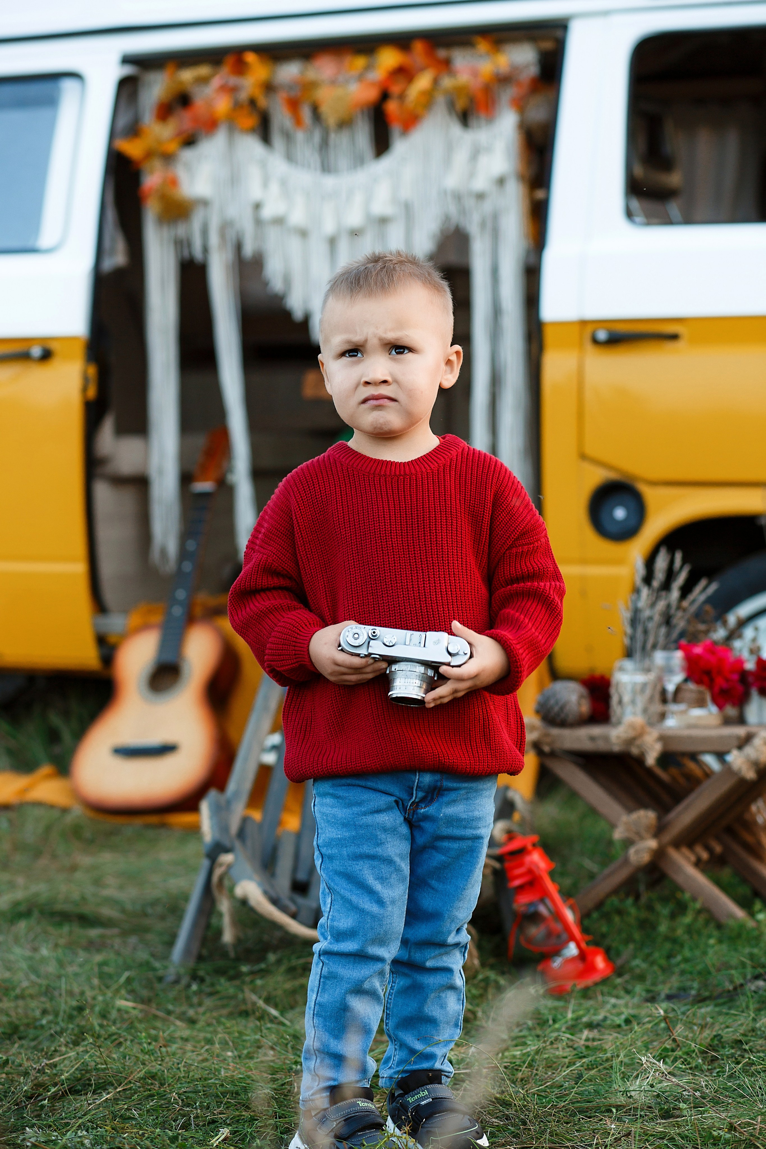 Желтый фургон. Семейный и детский фотограф в Стерлитамаке Разина Рахмангулова