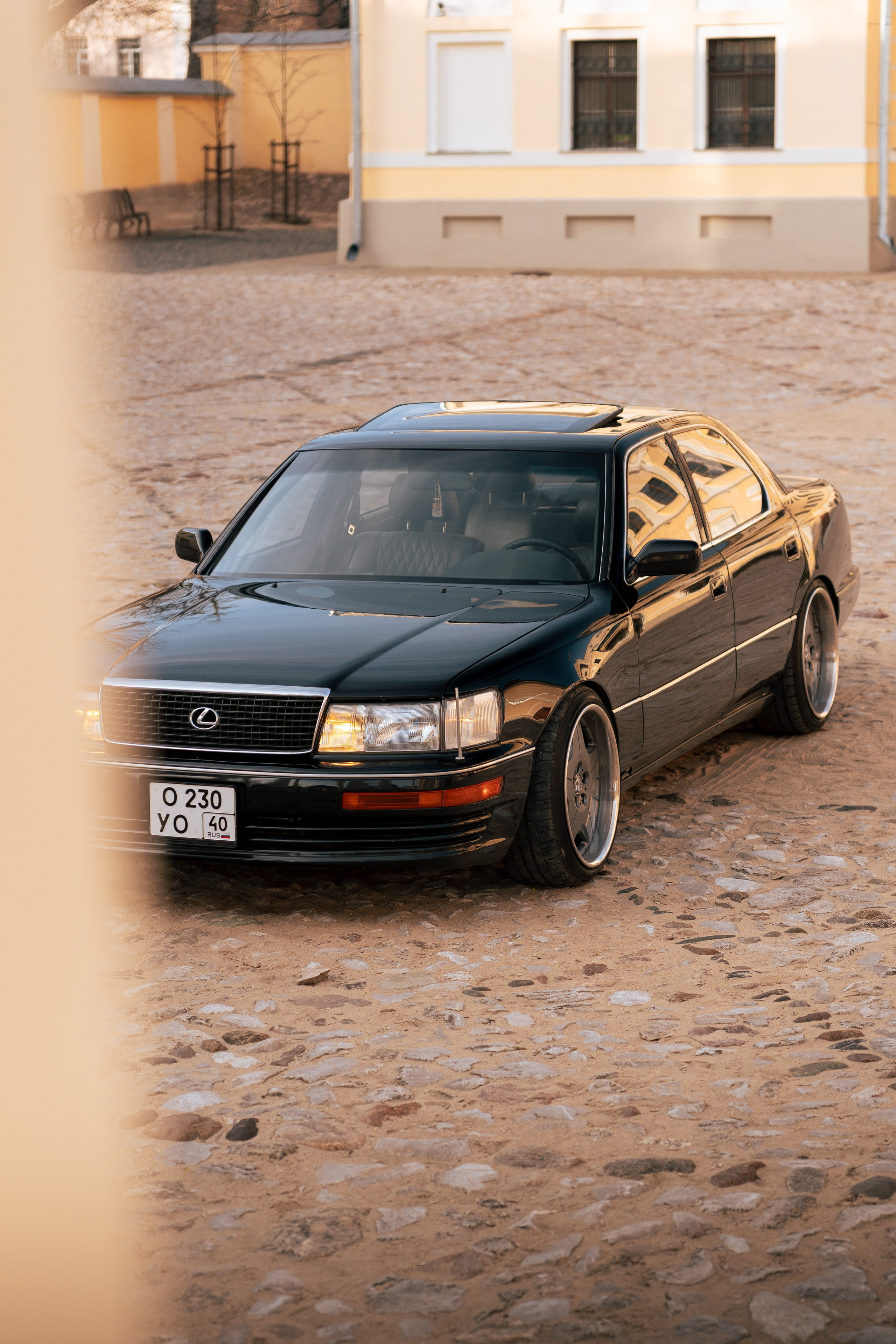 Фотографии Lexus LS400