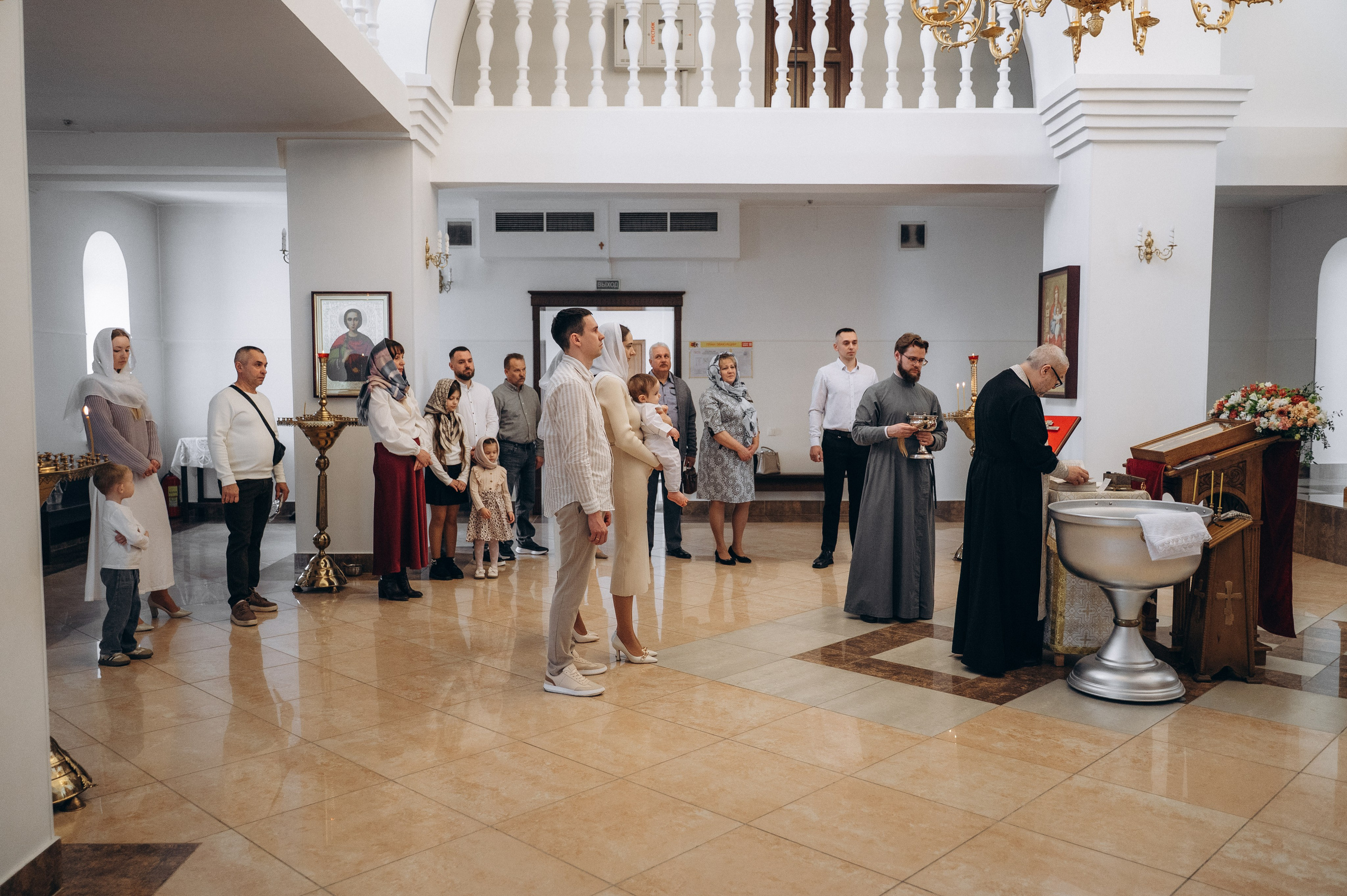 Крещение Мирона (Храм Преображения Господня). Семейный фотограф в Минске Дарья Дреко