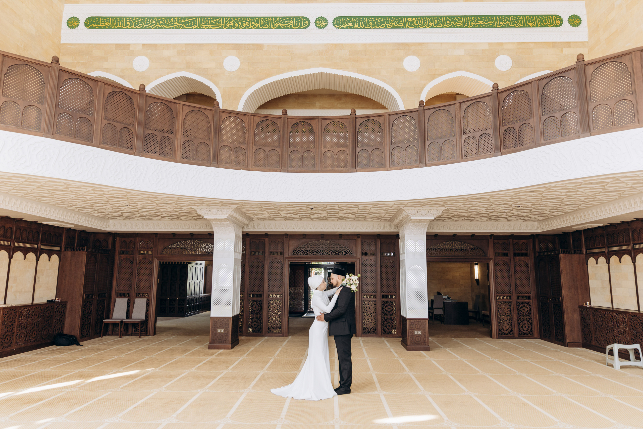 никах в мечети Ахмадзаки,  фотосессия в мечети Ахмадзаки, фотограф на никах Казань Ranas4you, образ невесты на никах, завязывание платка Казань, платье на никах Казань, фотограф на мусульманские свадьбы Ranas4you