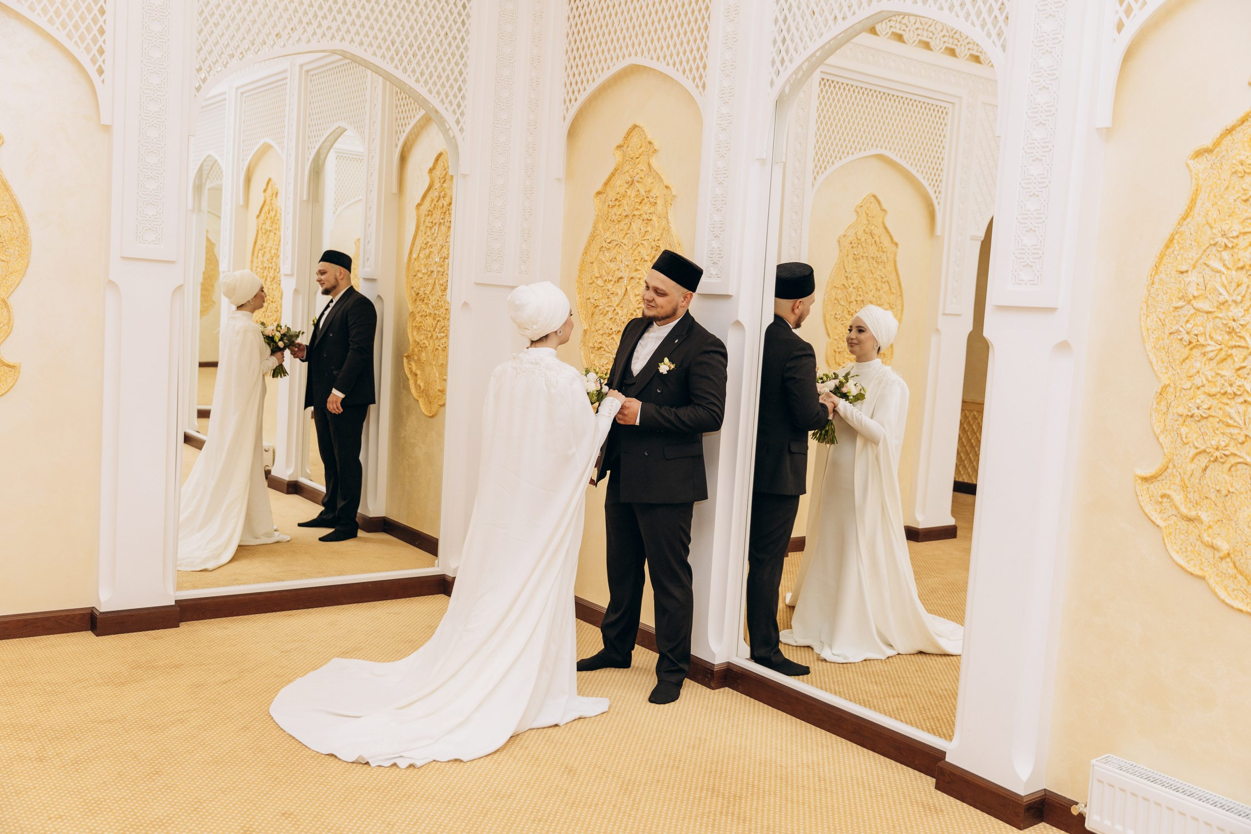 никах в мечети Ахмадзаки,  фотосессия в мечети Ахмадзаки, фотограф на никах Казань Ranas4you, образ невесты на никах, завязывание платка Казань, платье на никах Казань, фотограф на мусульманские свадьбы Ranas4you