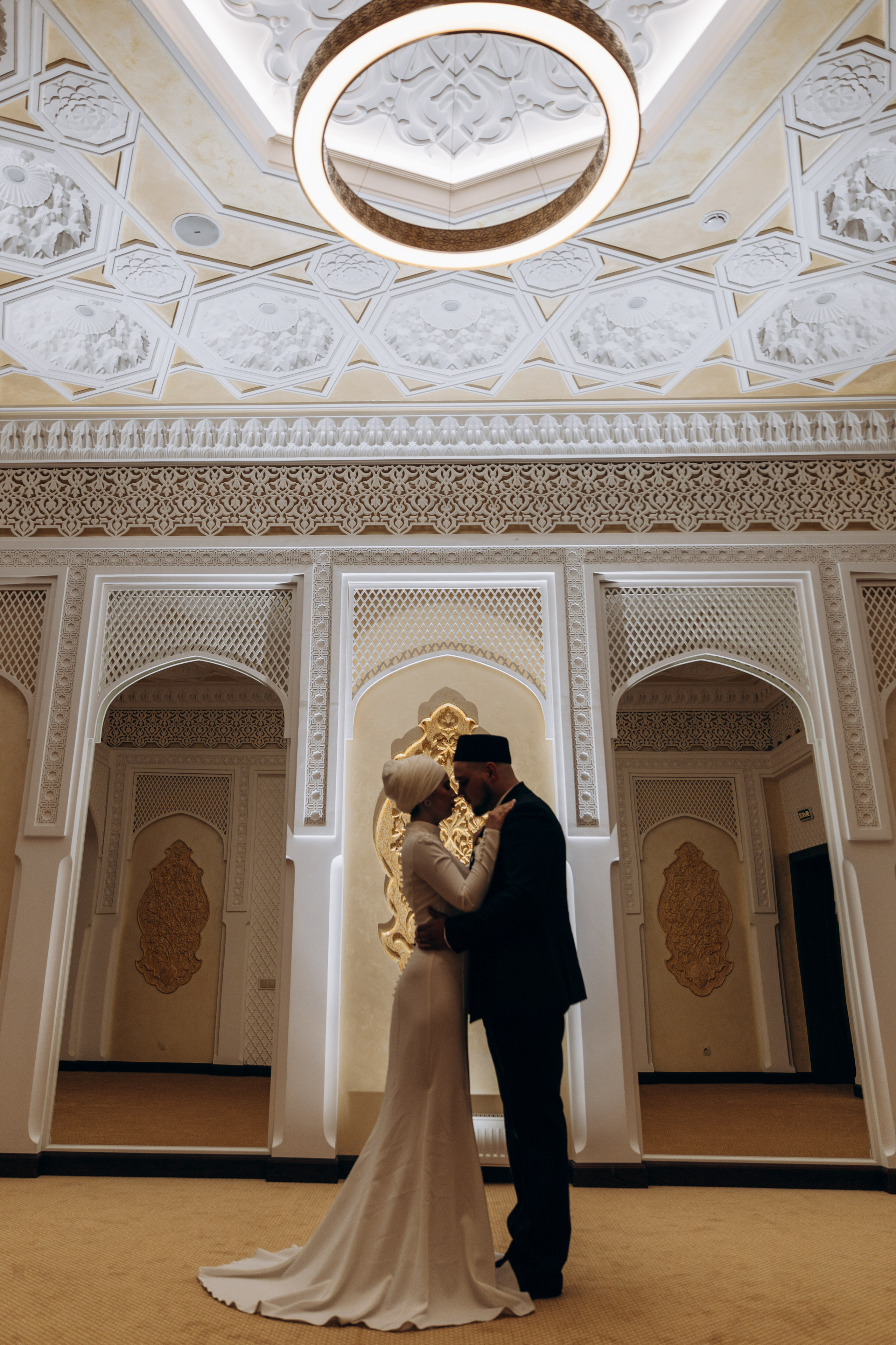 никах в мечети Ахмадзаки,  фотосессия в мечети Ахмадзаки, фотограф на никах Казань Ranas4you, образ невесты на никах, завязывание платка Казань, платье на никах Казань, фотограф на мусульманские свадьбы Ranas4you