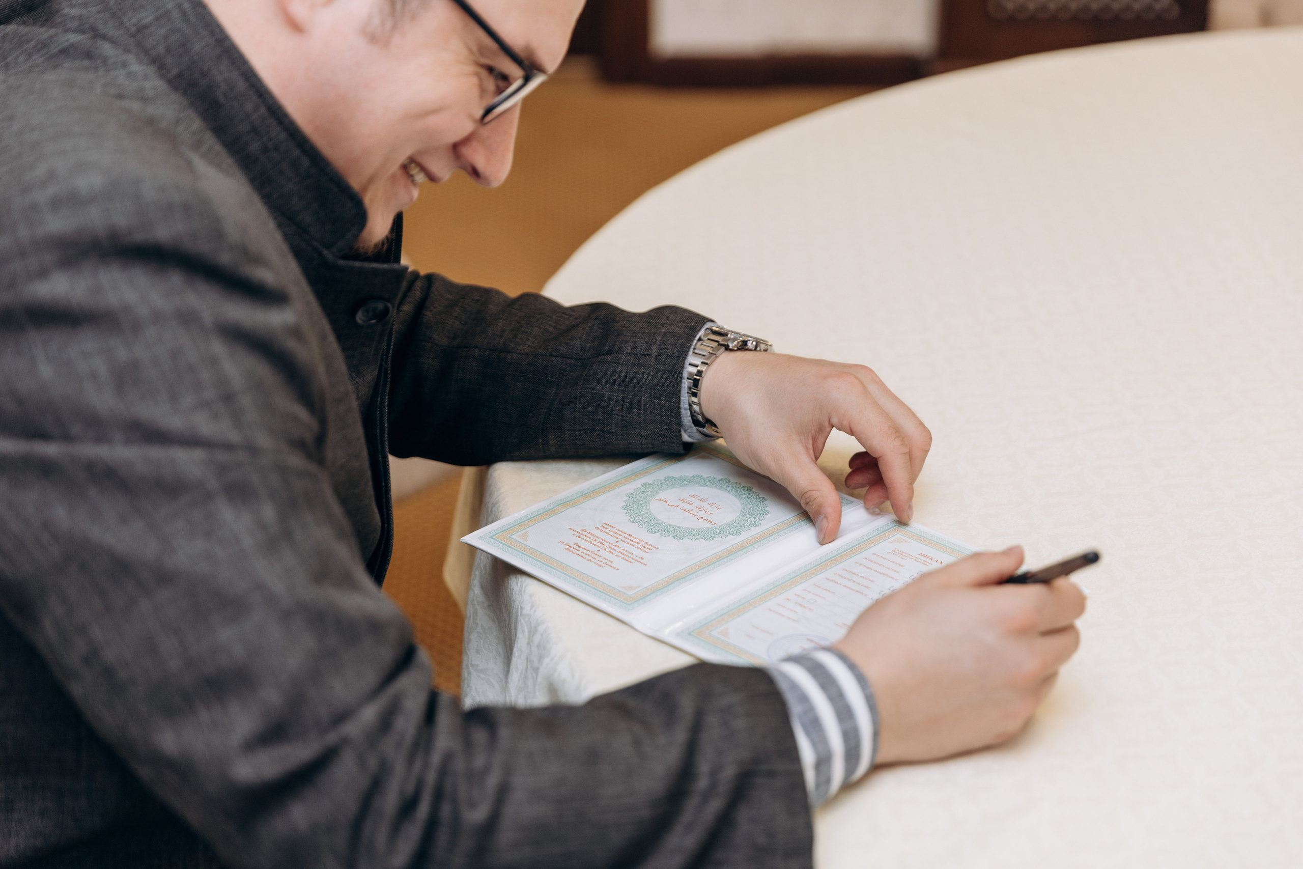 никах в мечети Ахмадзаки,  фотосессия в мечети Ахмадзаки, фотограф на никах Казань Ranas4you, образ невесты на никах, завязывание платка Казань, платье на никах Казань, фотограф на мусульманские свадьбы Ranas4you