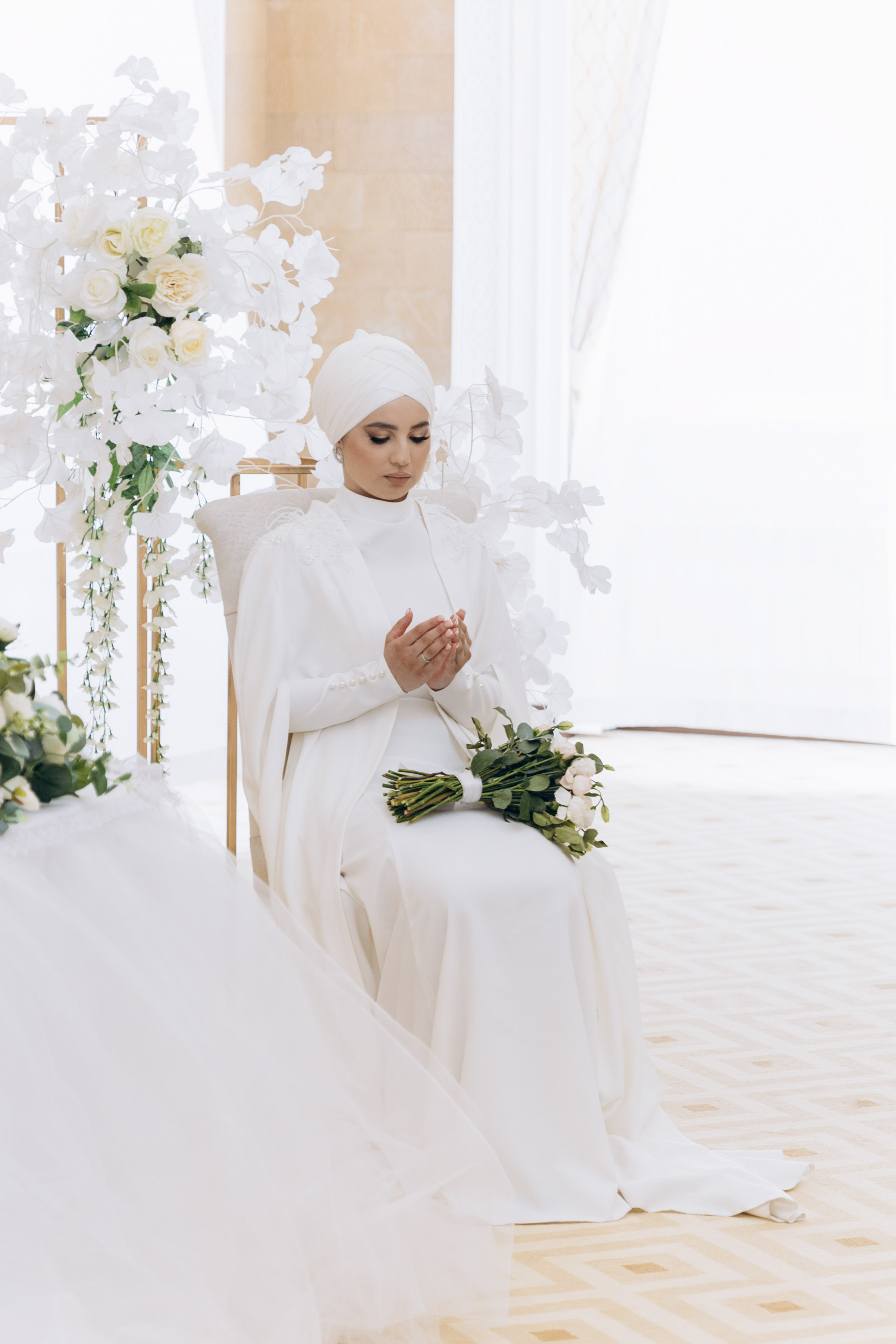 никах в мечети Ахмадзаки,  фотосессия в мечети Ахмадзаки, фотограф на никах Казань Ranas4you, образ невесты на никах, завязывание платка Казань, платье на никах Казань, фотограф на мусульманские свадьбы Ranas4you