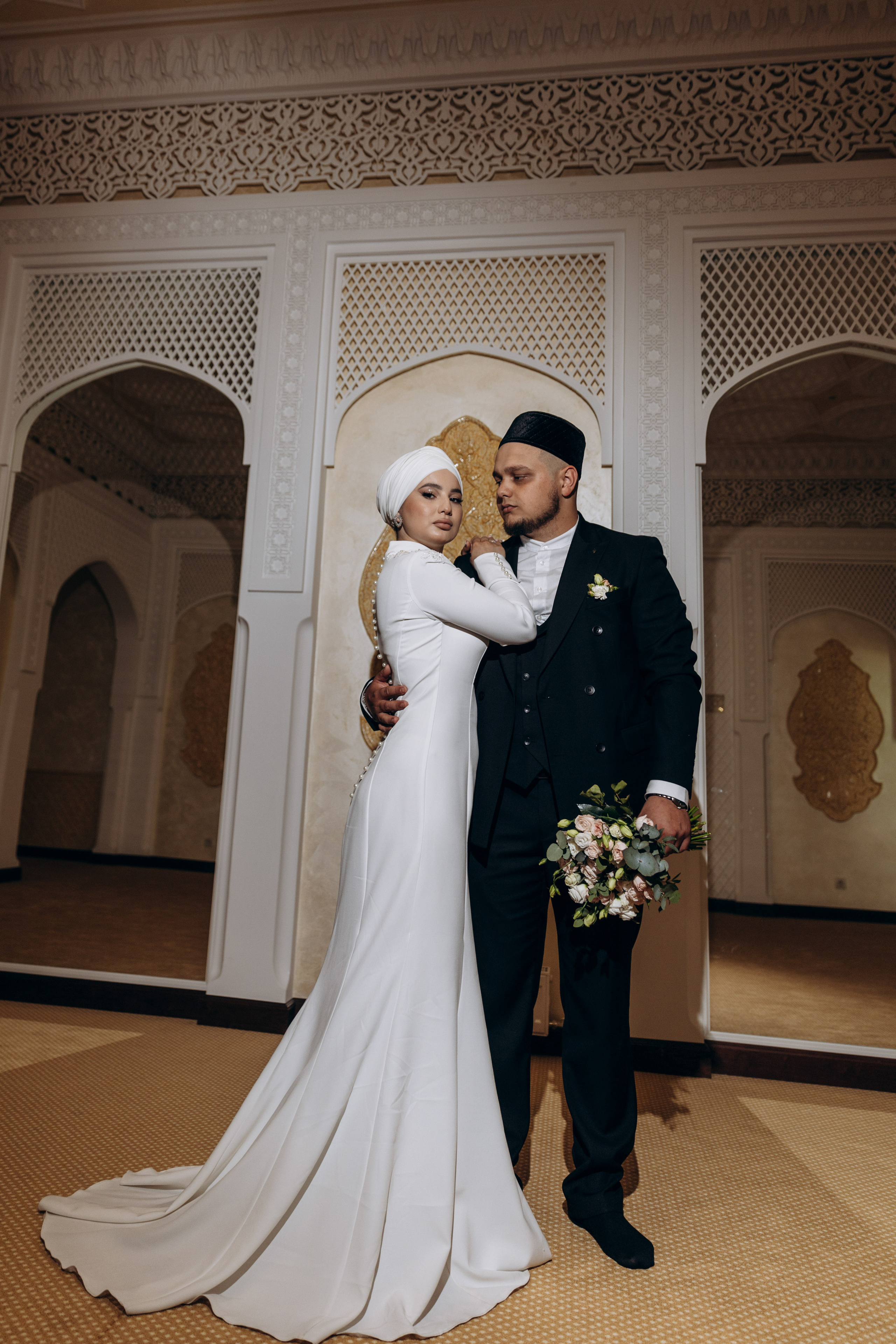 никах в мечети Ахмадзаки,  фотосессия в мечети Ахмадзаки, фотограф на никах Казань Ranas4you, образ невесты на никах, завязывание платка Казань, платье на никах Казань, фотограф на мусульманские свадьбы Ranas4you