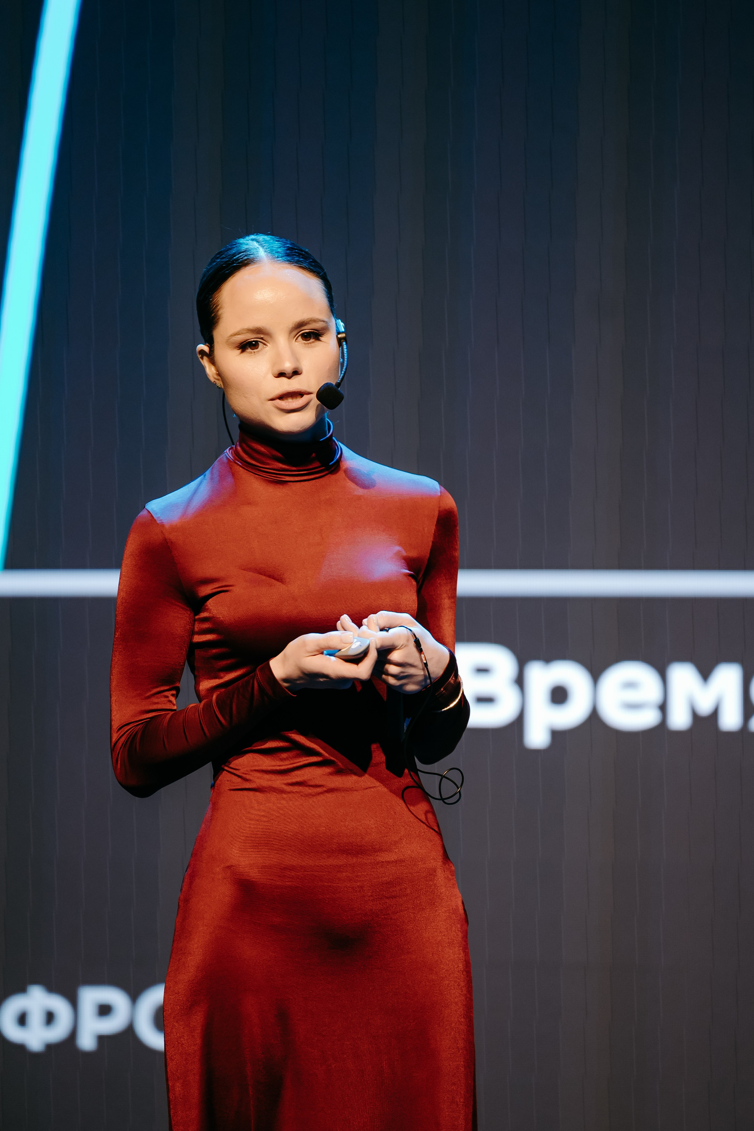 2025.04.02_АF_Антифродум. Репортажный и свадебный фотограф в Москве Рая Небогатова