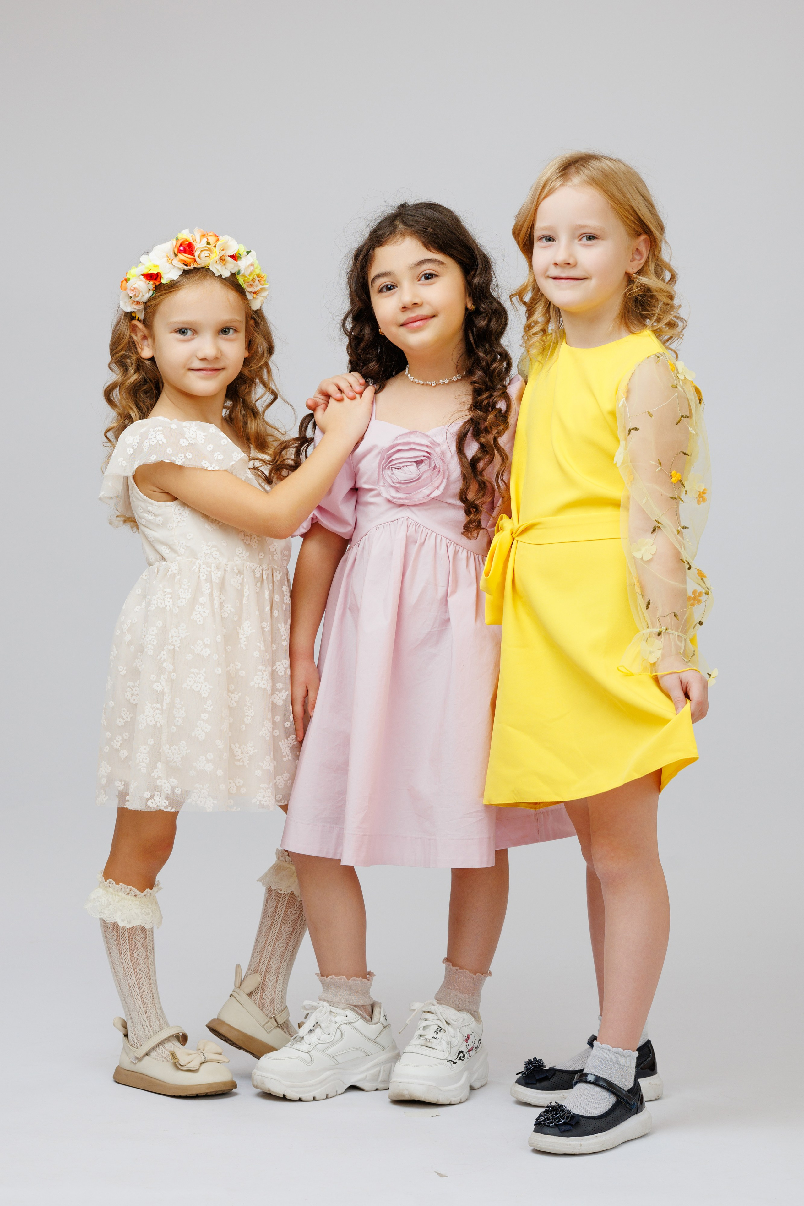 Тариф идеальный (1). Выпускные альбомы в Москве FOTOVMESTE