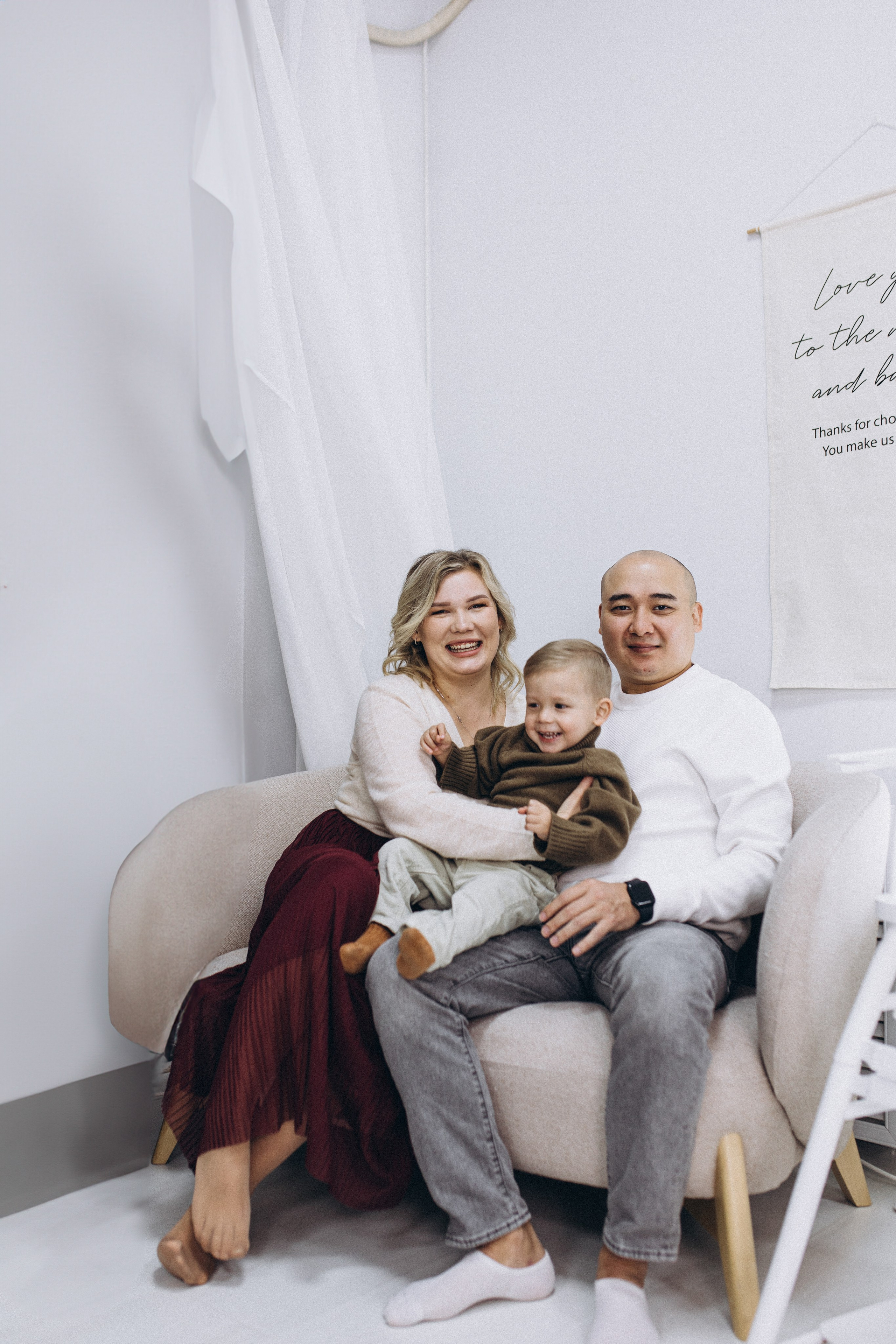 Семейные истории. Свадебный и семейный фотограф в Алматы Laura Dosmann