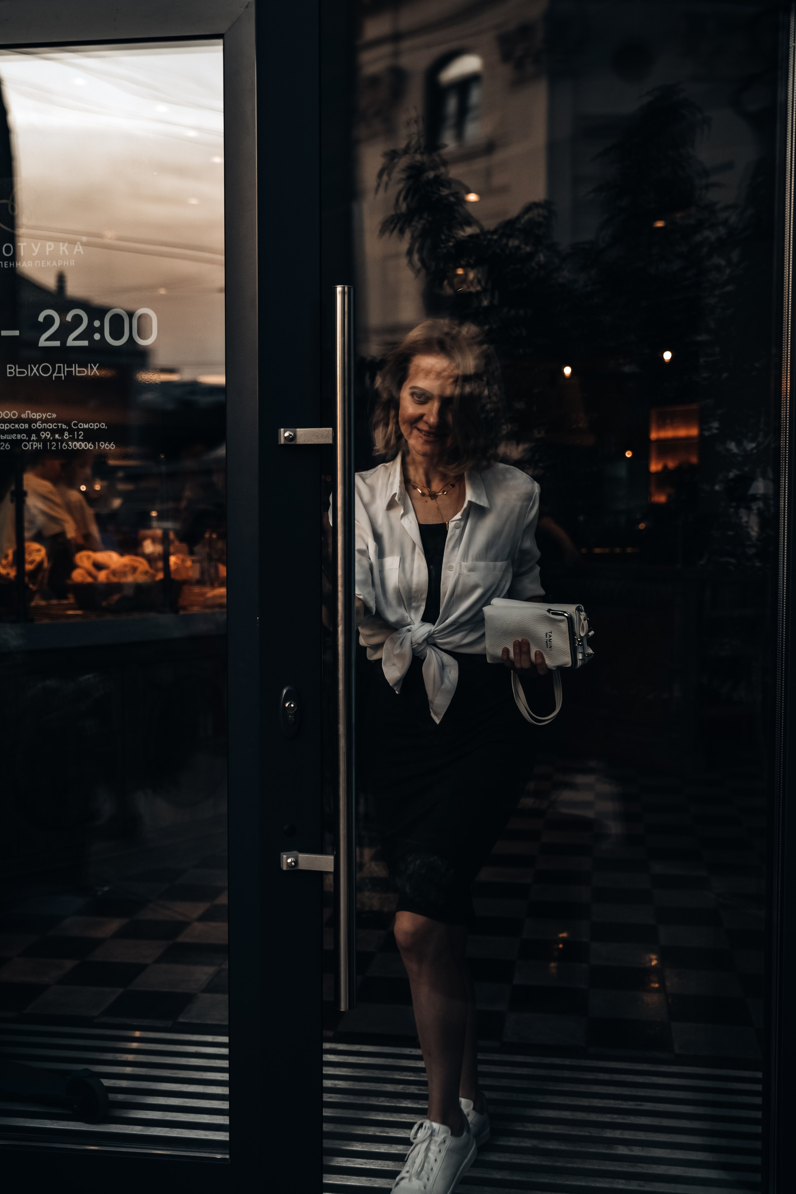 Ольга s t r e e t. Контент фотограф в Москве Кулич Настя