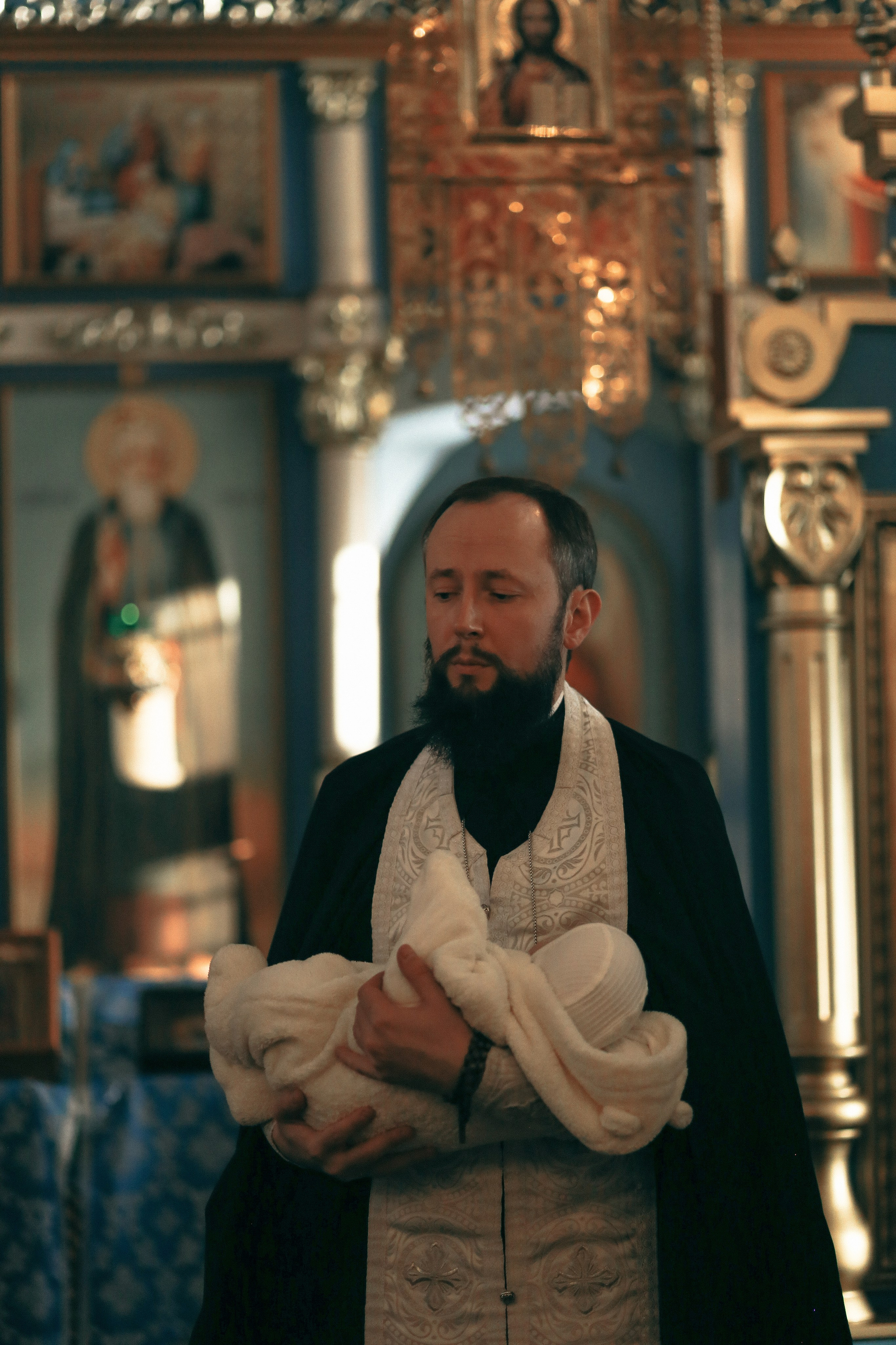 Крещение Софии. Храм Корсунской Иконы Божией Матери. Антонина Морозова, профессиональный семейный фотограф видеограф