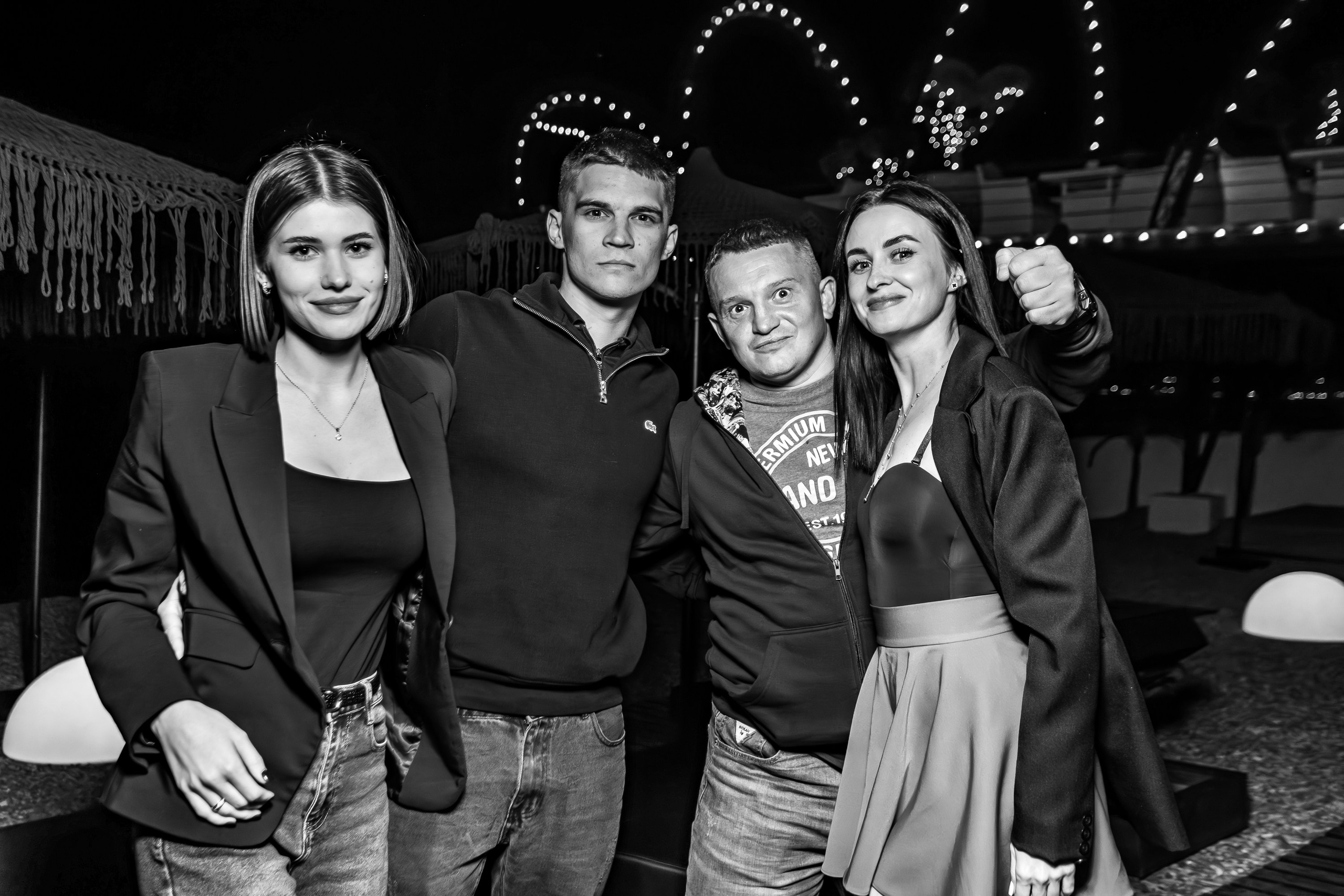 «Karena Makarena"_Чайка на пляже_ Ялта_6.06.2025 г. Аминов Руслан | Фотограф