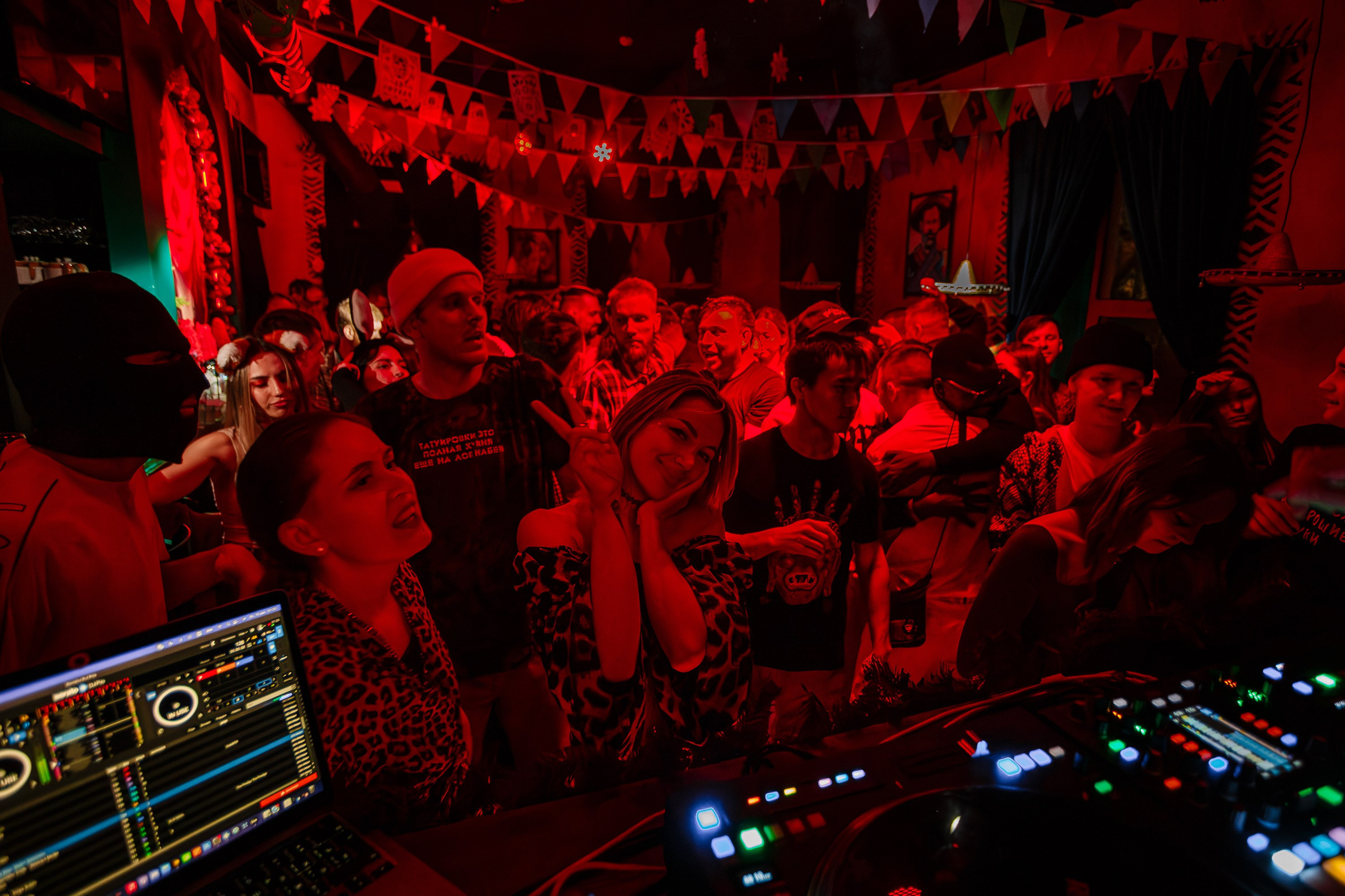 Движ_El Pastor_Симферополь_14.12.2024. Аминов Руслан | Фотограф