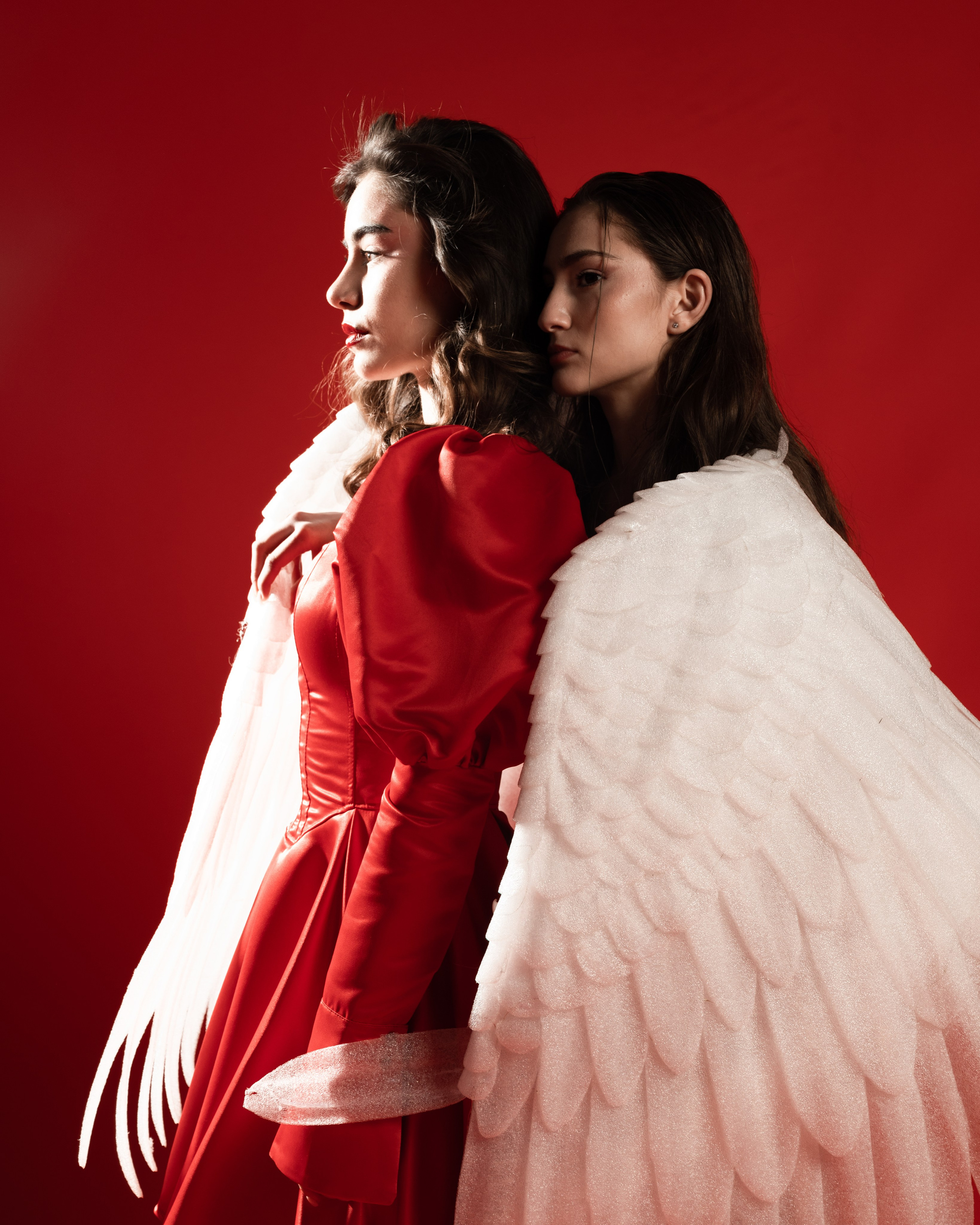 Женские портреты. Главная