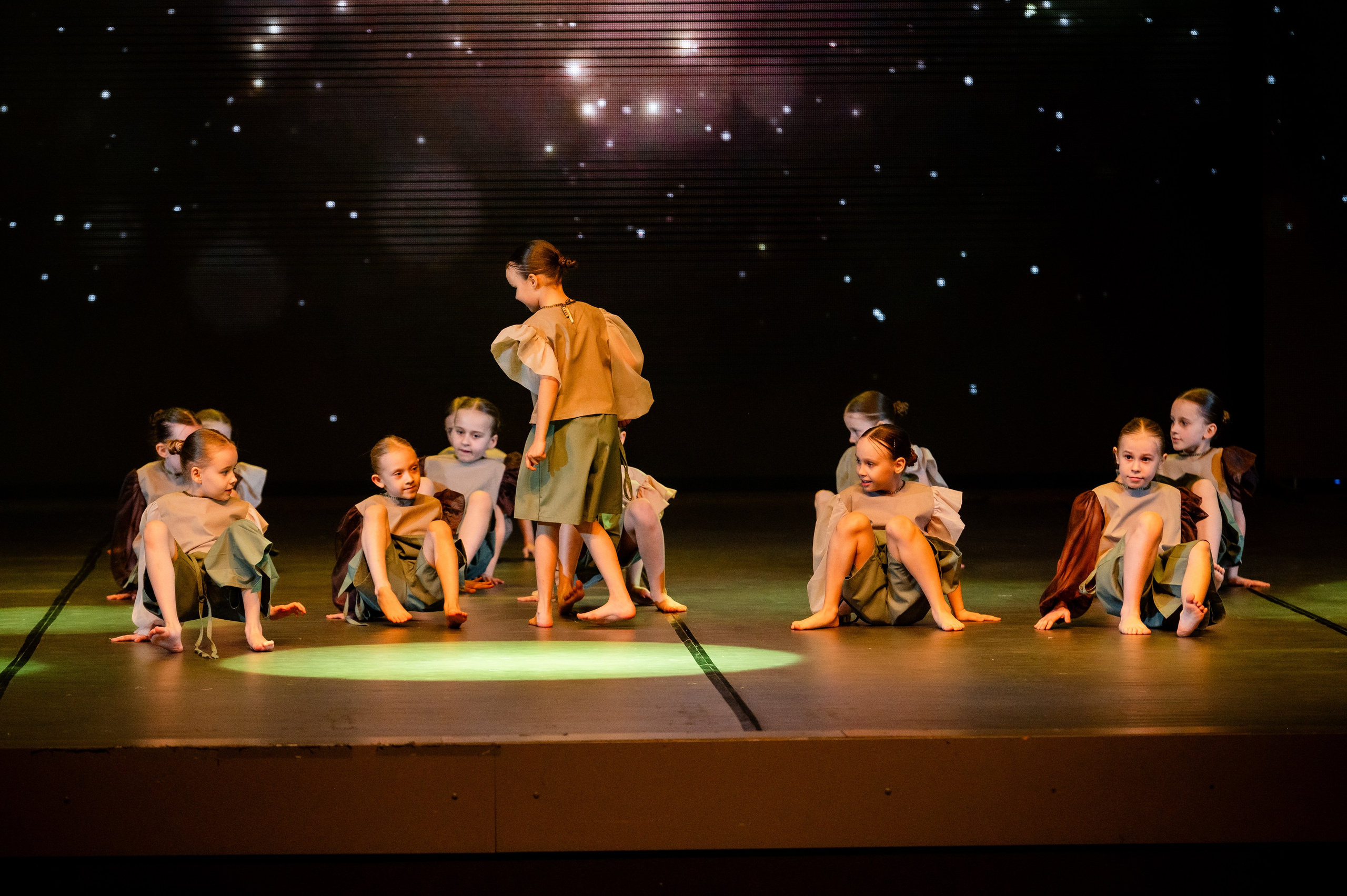 Концерты студии современной хореографии Пространные танцы. Дом детской фотографии Арсюткиной Наталии™