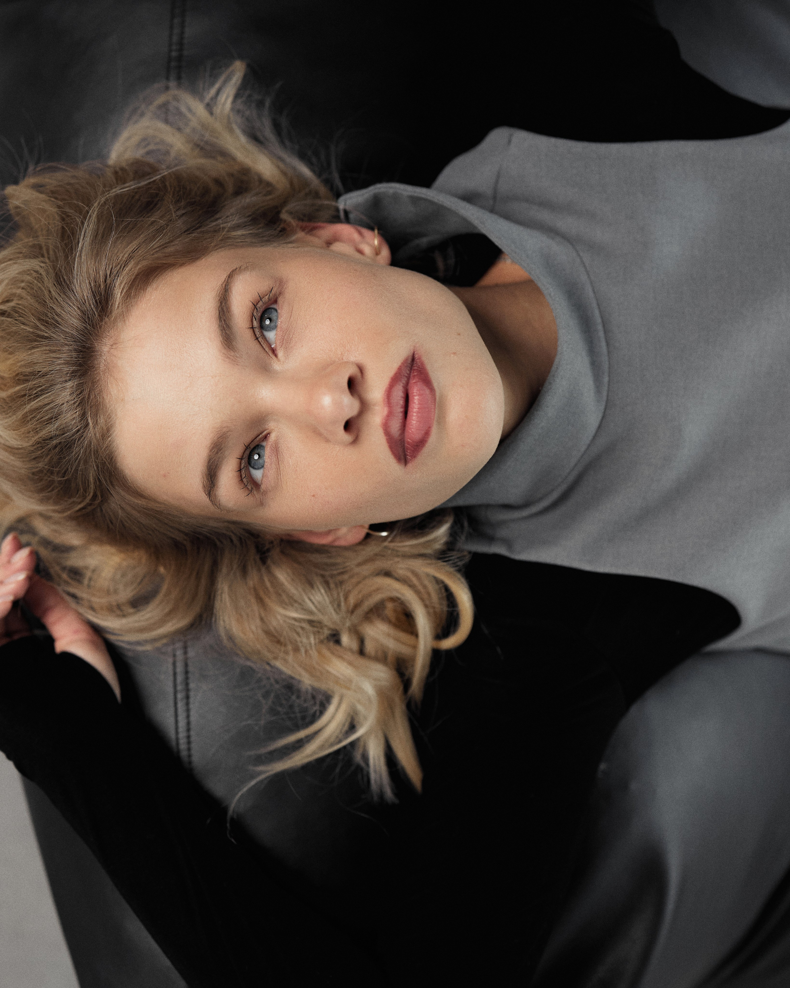 Vasilisa. Влада Зюзина — adalwzet posmotri — коммерческий фотограф в Москве — портретный фотограф, фотограф для брендов