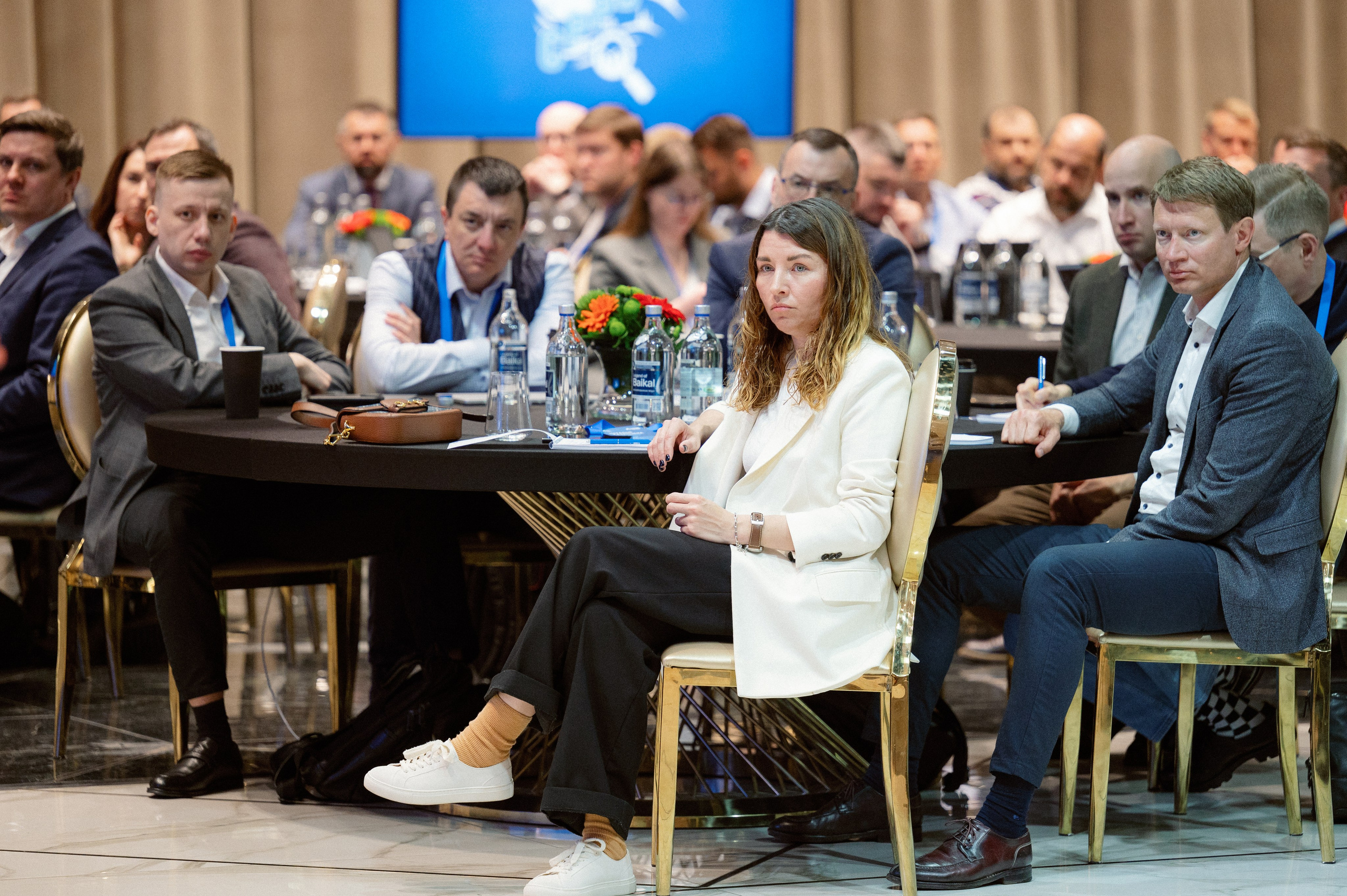 Газпром конференция. Фотограф Павел Петров г. Тюмень