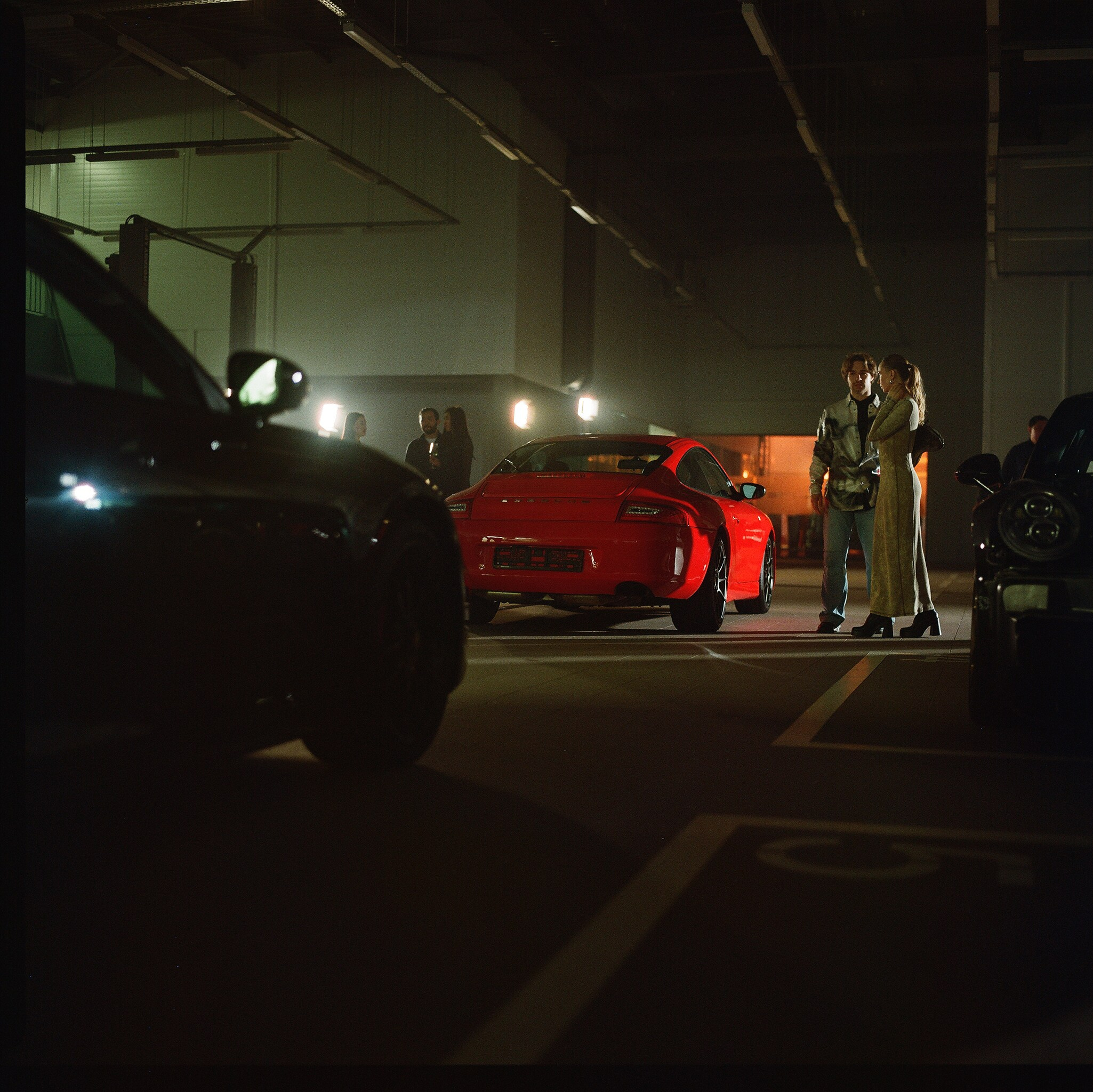 «Night in Salon» Porshe автосалон. Фотограф в Актобе Алексей Вагин