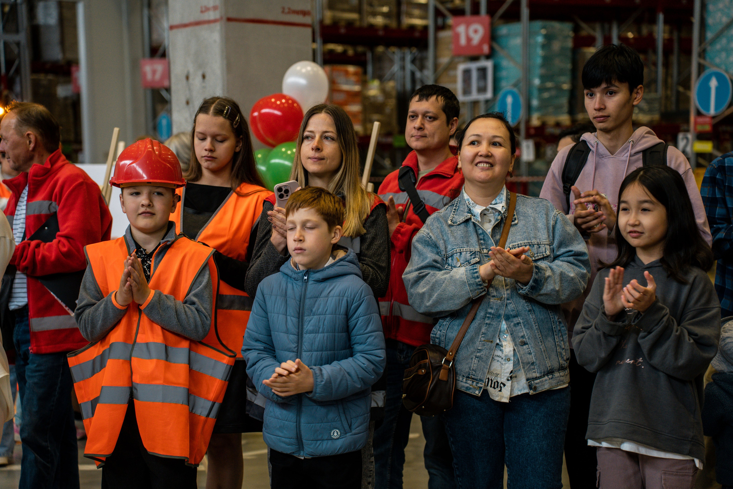 День детей в Пятерочке. Видеограф и Фотограф в Челябинске Ксения и Владимир Рюмины