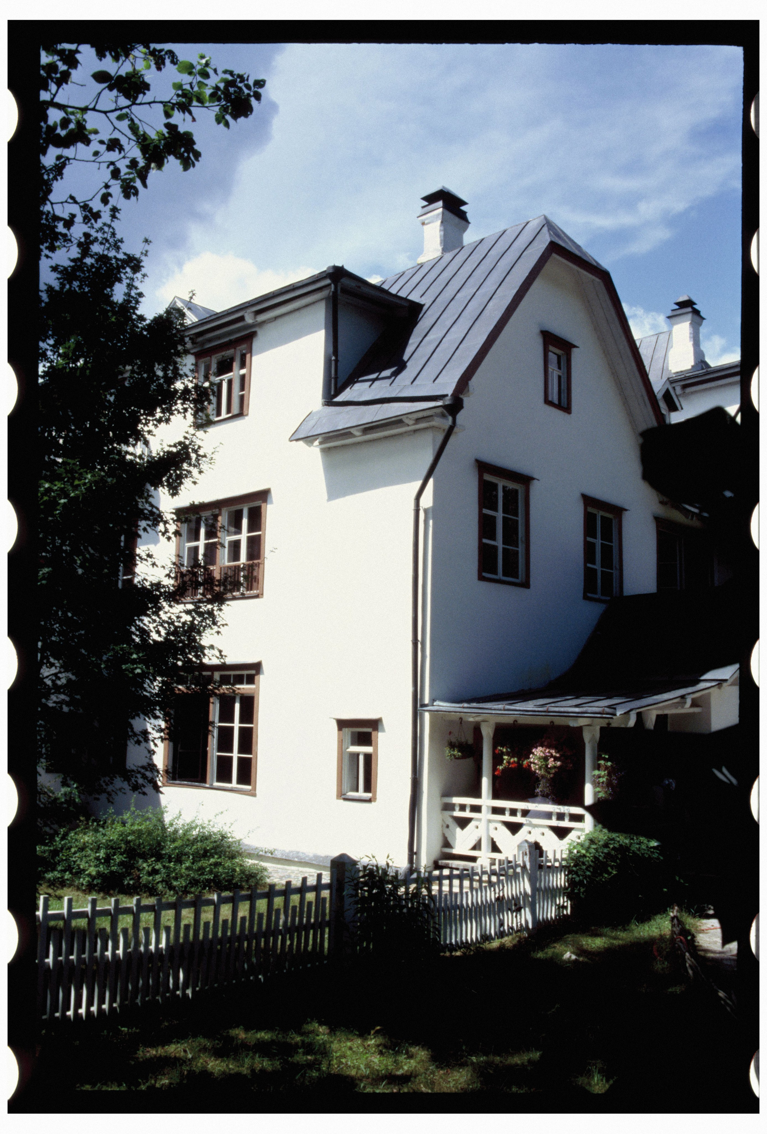 KALUGA. ANNA — PHOTOGRAPHER