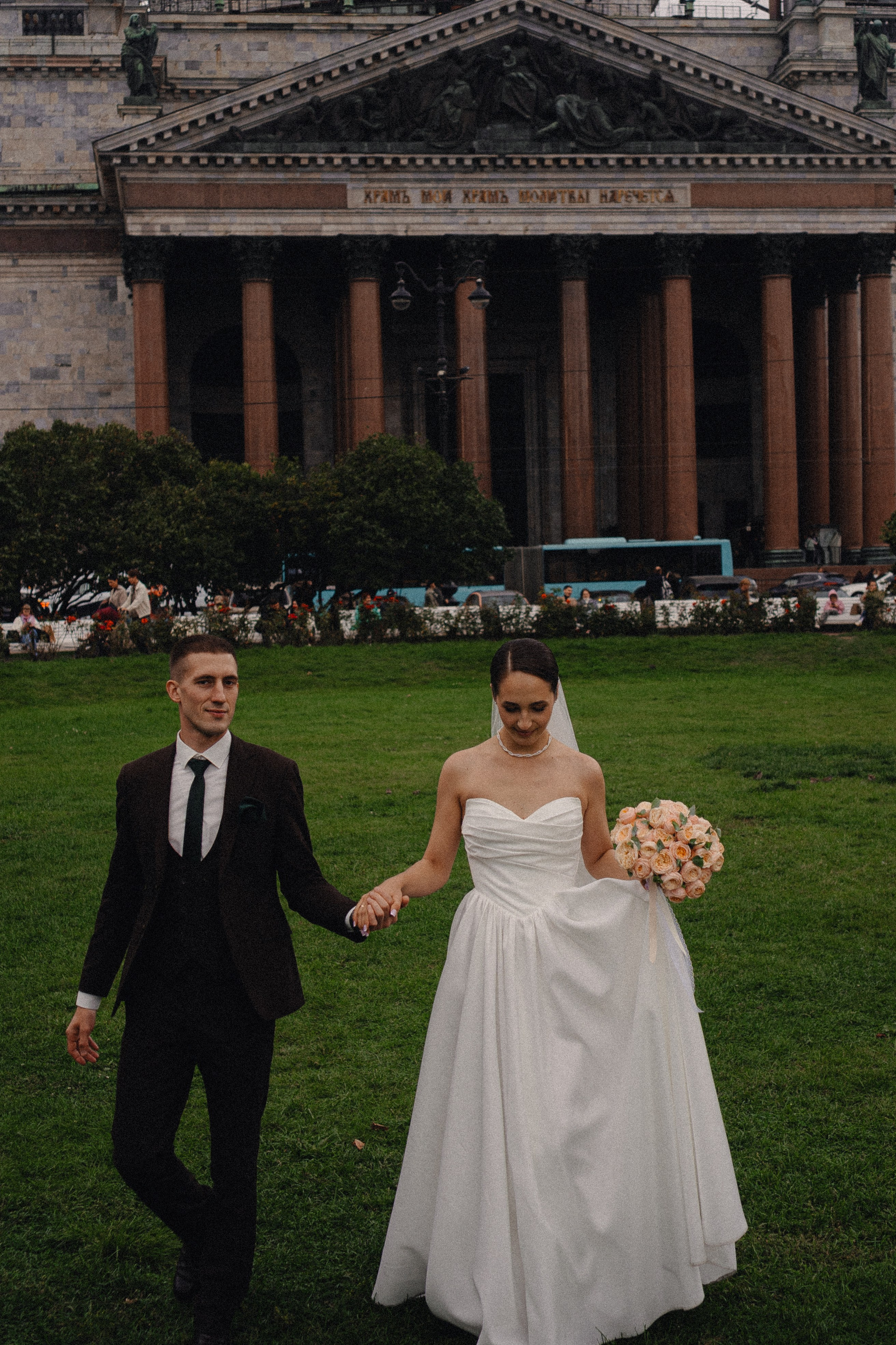 ЗАГС И ПРОГУЛКА 2 ЧАСА. Профессиональный фотограф, Санкт-Петербург — Виктория Богомолова