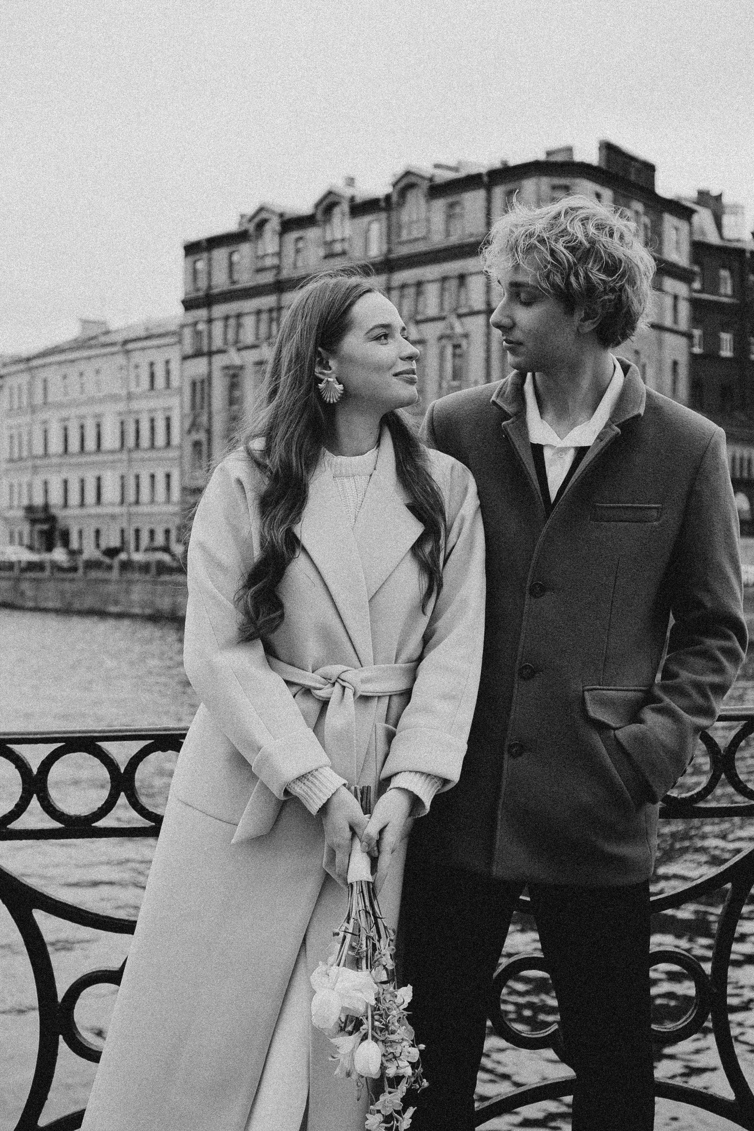 СВАДЕБНАЯ ПРОГУЛКА ПО ПЕТРОГРАДКЕ ВЕСНОЙ (ФОТОСЕССИИЯ ПАРЫ СВАДЕБНАЯ). Профессиональный фотограф, Санкт-Петербург — Виктория Богомолова