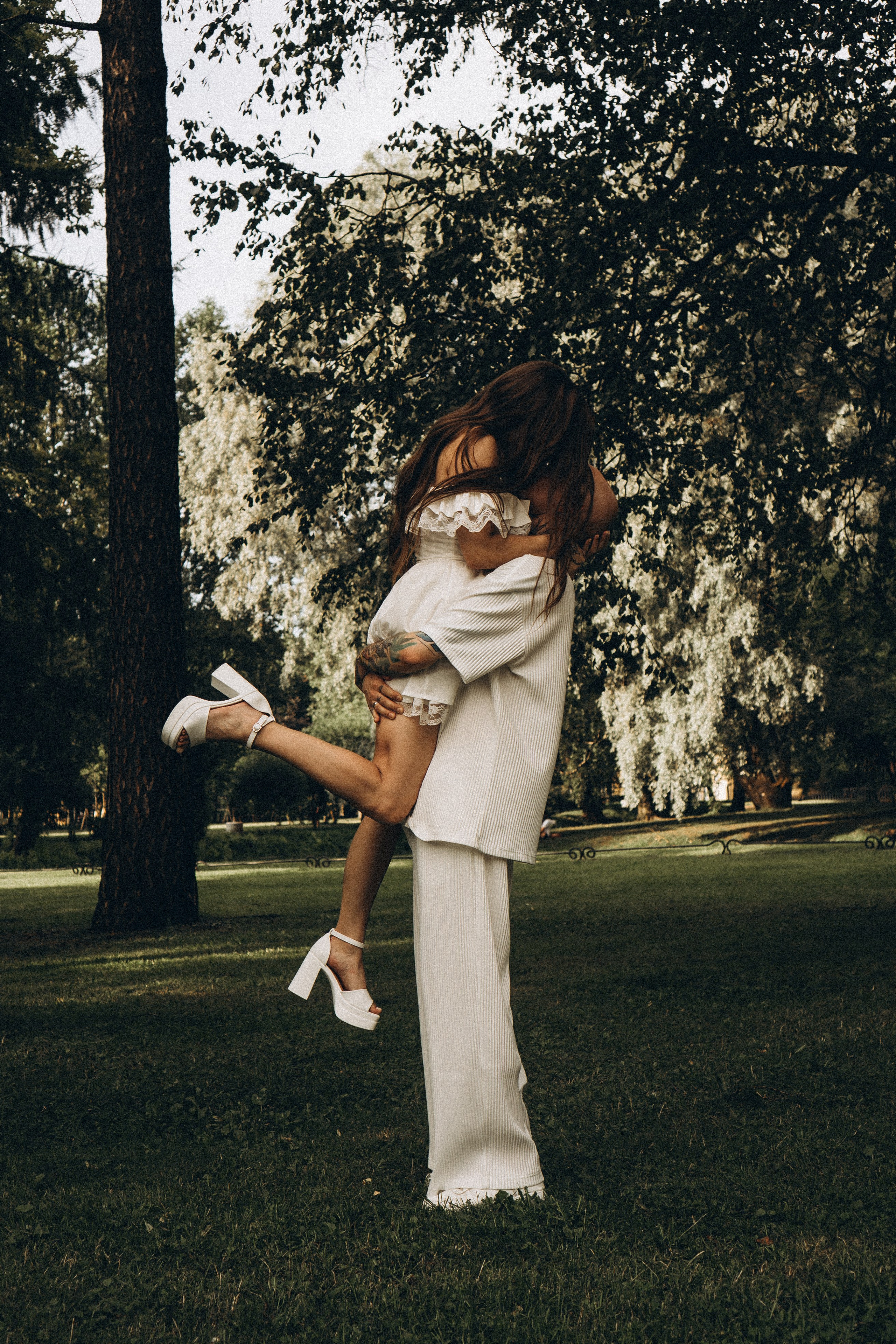 СВАДЕБНАЯ ПРОГУЛКА ПО ТАВРИЧЕСКОМУ САДУ И НЕВСКОЙ РАТУШЕ. Профессиональный фотограф, Санкт-Петербург — Виктория Богомолова