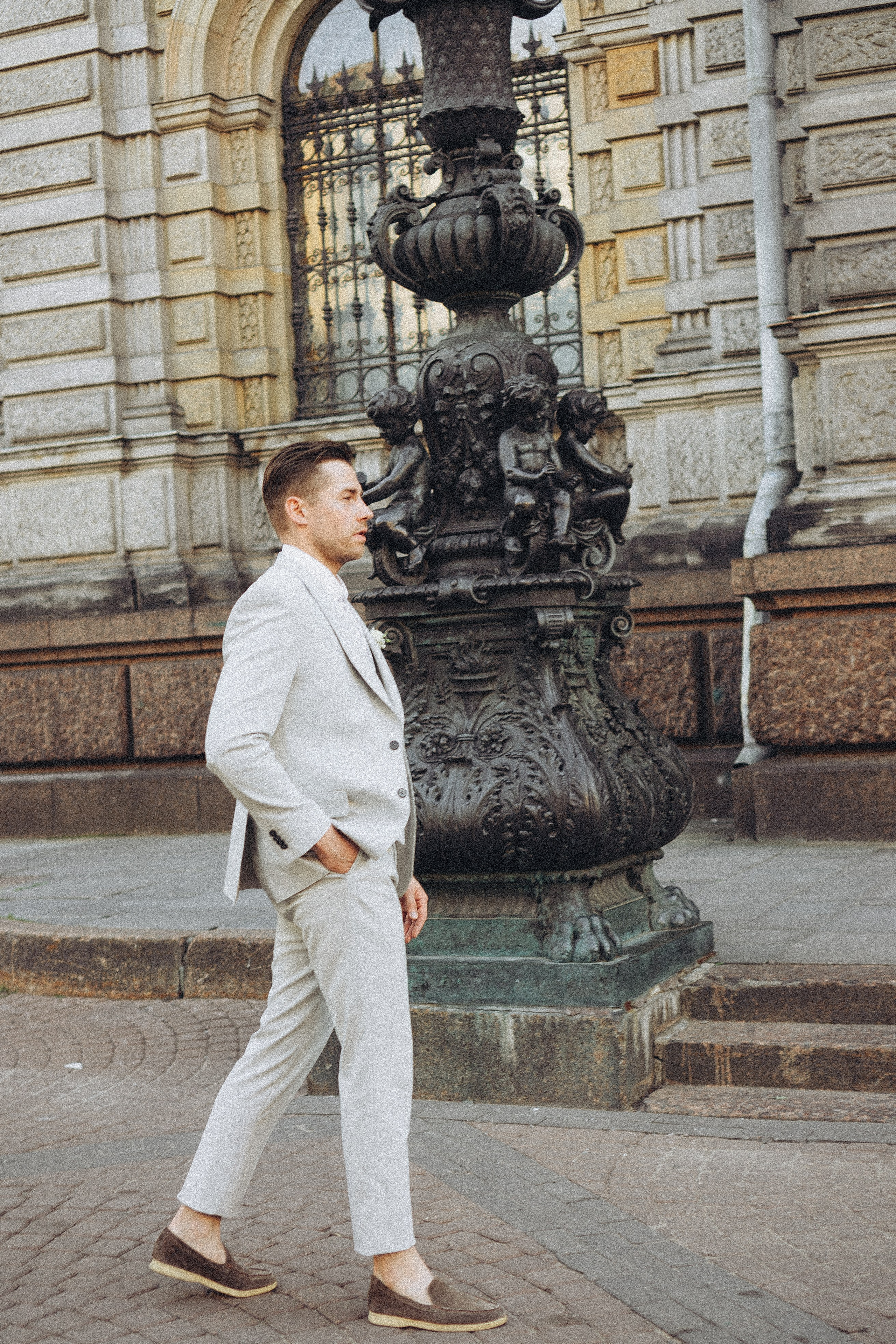 Свадебная сьемка у академии Штиглица. Профессиональный фотограф, Санкт-Петербург — Виктория Богомолова