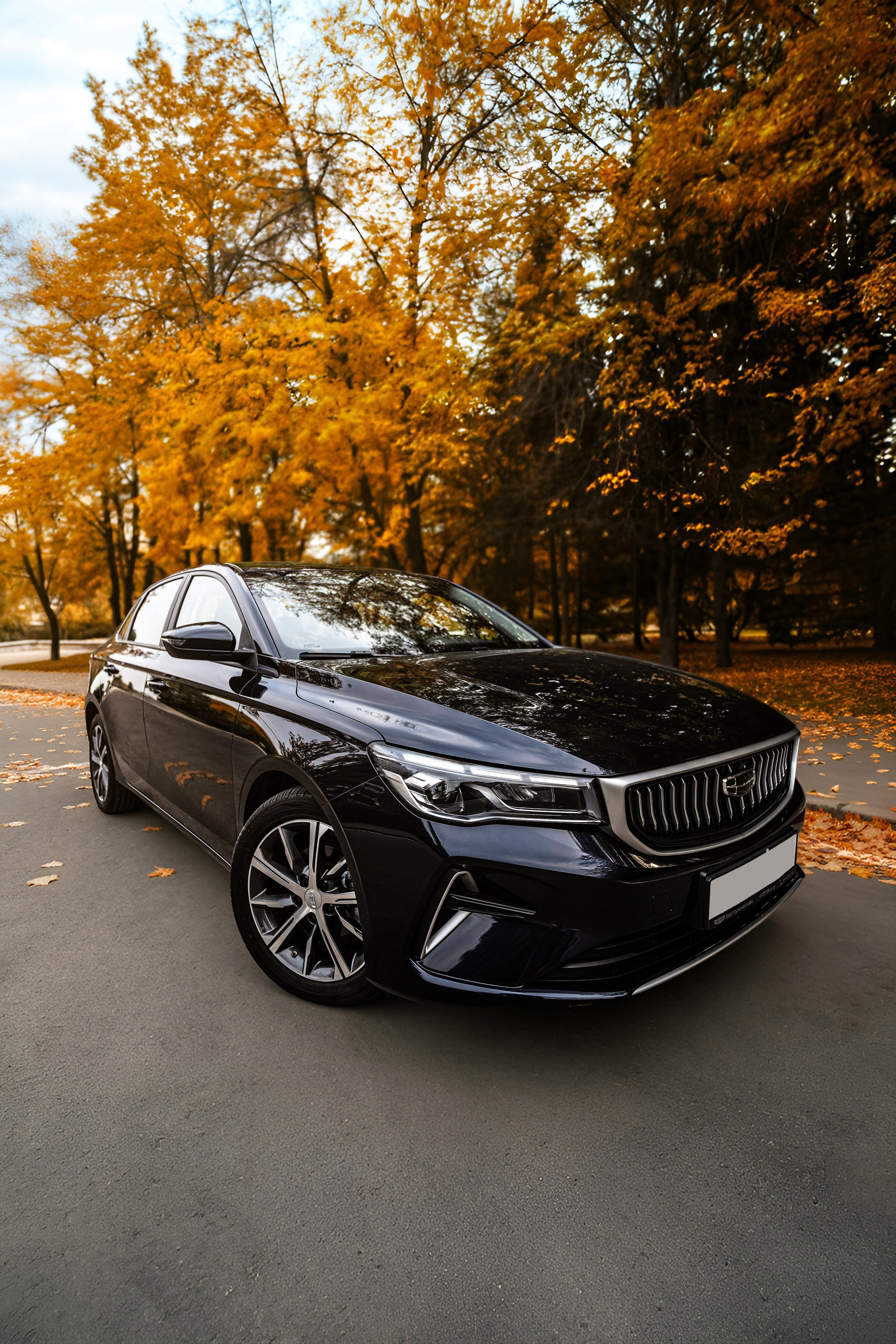 Geely Emgrand 2025. Рекламный и портретный фотограф в Алматы, обучение для фотографов — Равиль Абушаев