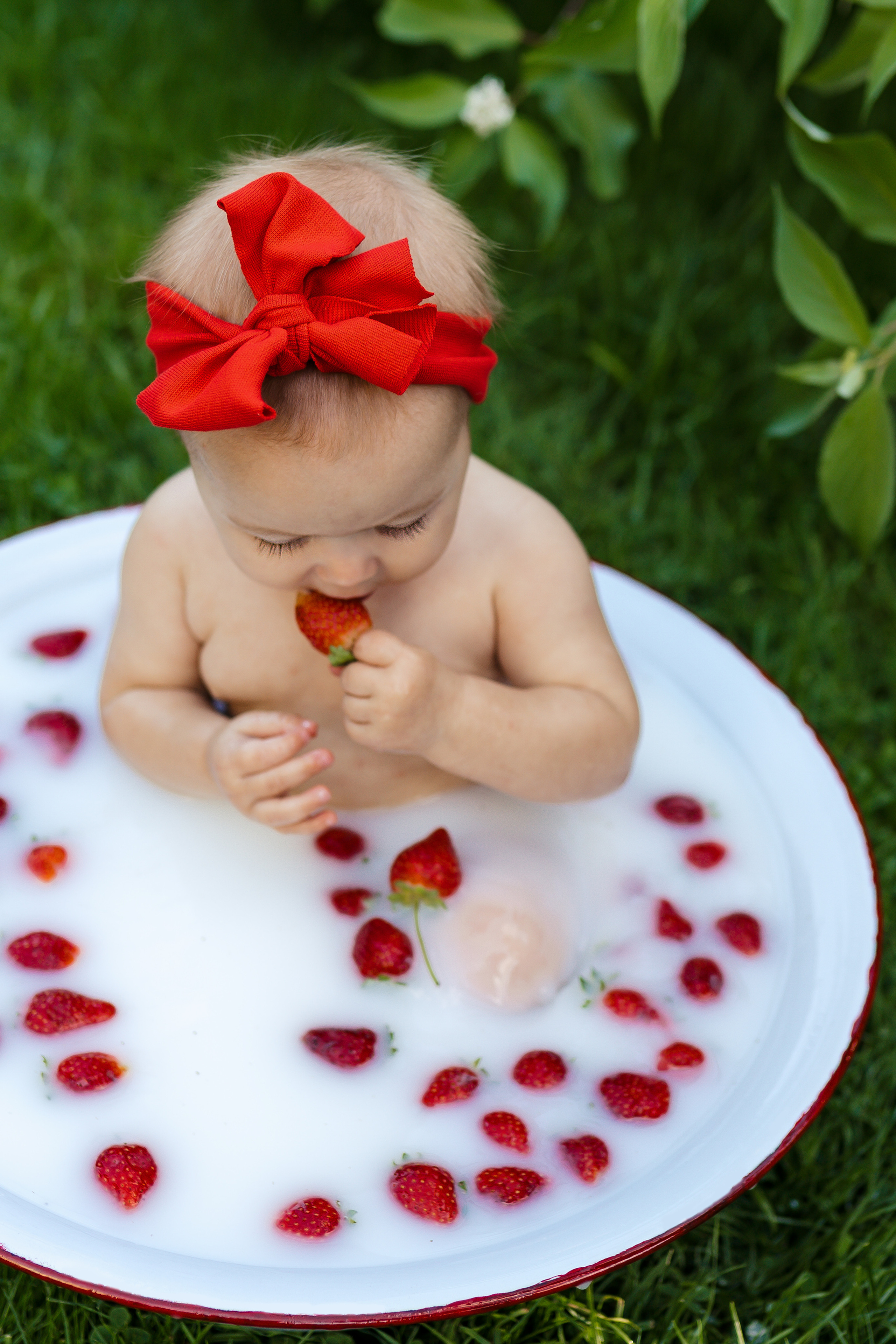 Фотосессия Молочная ванночка. Фотограф новорожденных Москва, Домодедово