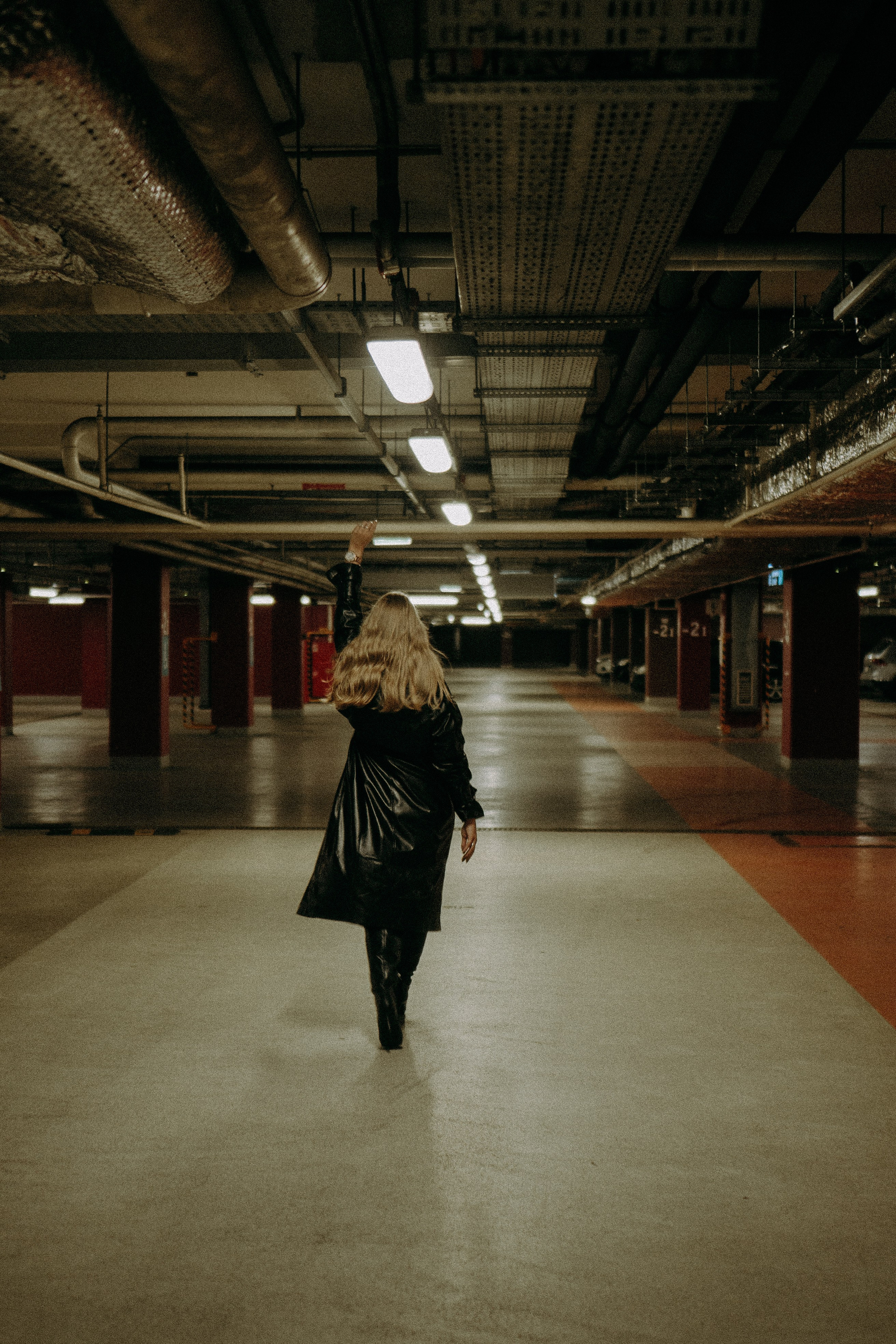 НА ПАРКОВКЕ. Профессиональный фотограф, Санкт-Петербург — Виктория Богомолова