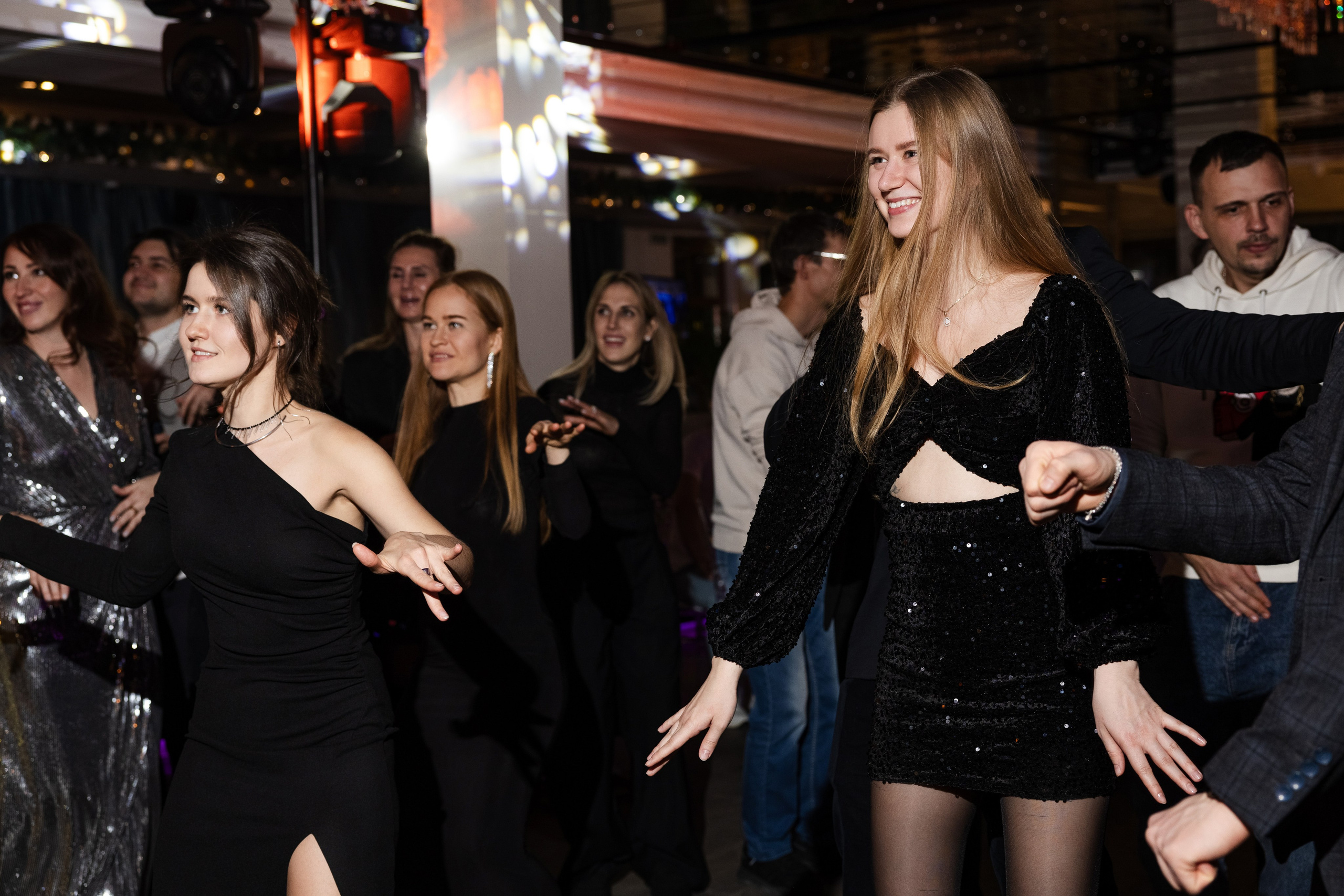 Корпоратив ESG. Свадебный репортажный фотограф в Москве