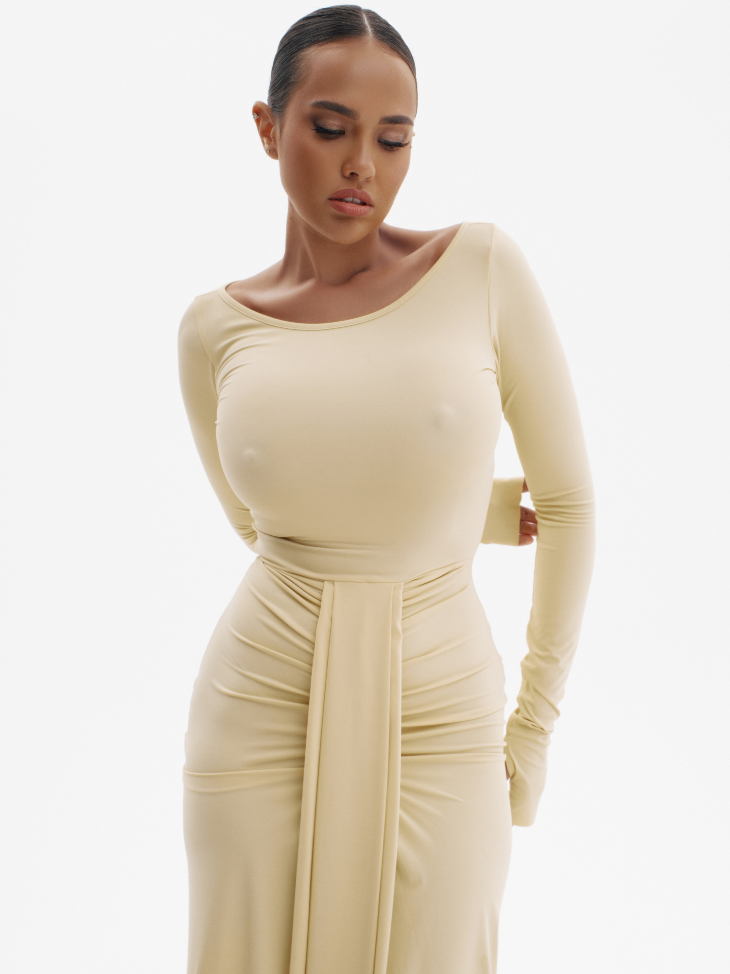 MIRUNA LOOKBOOK. NOIZOMAX Художественный фотограф в Дубай